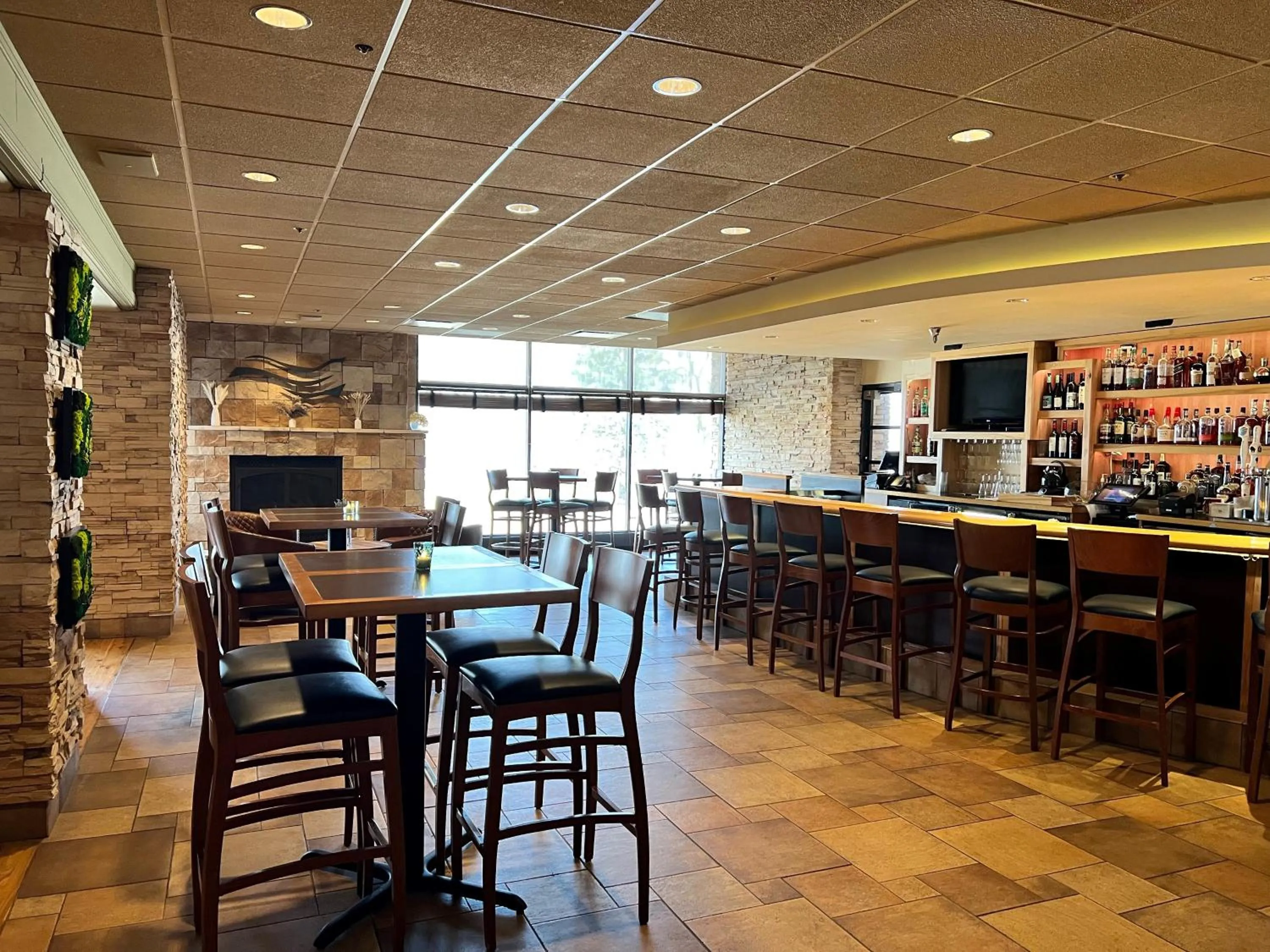 Restaurant/places to eat in Radisson Hotel La Crosse