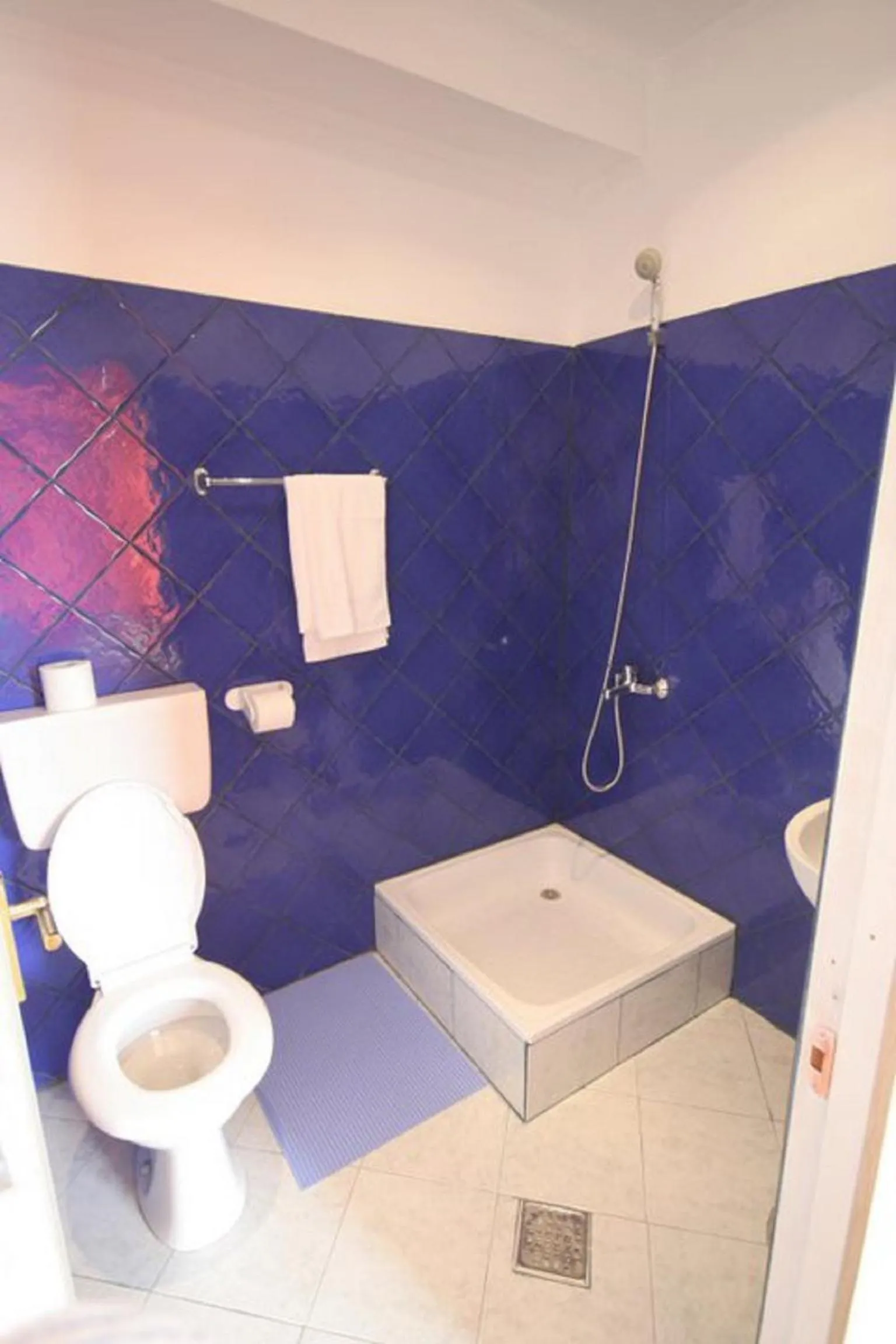 Bathroom in Hotel Mon Caprice