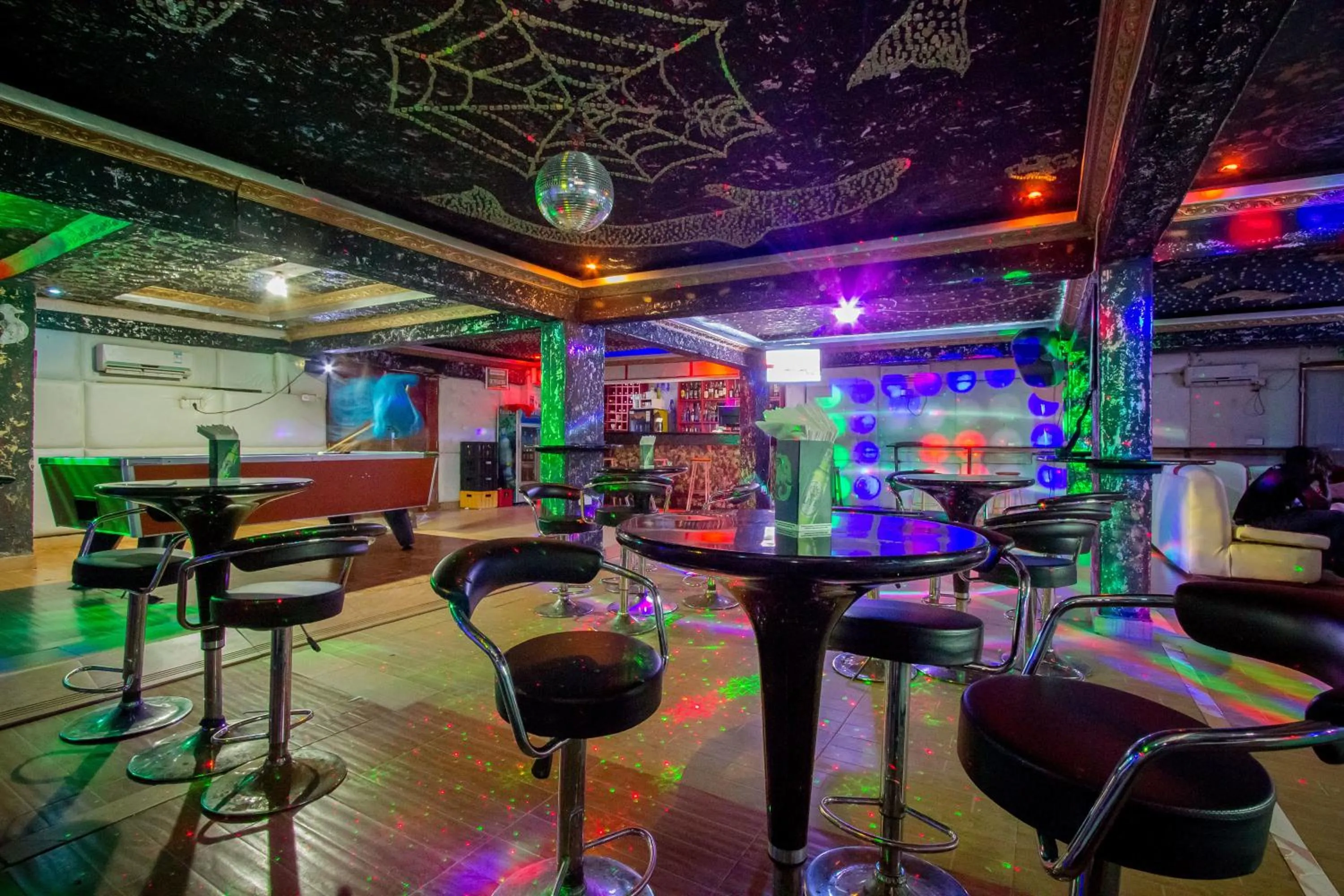 Lounge or bar in Aturukan Hotel