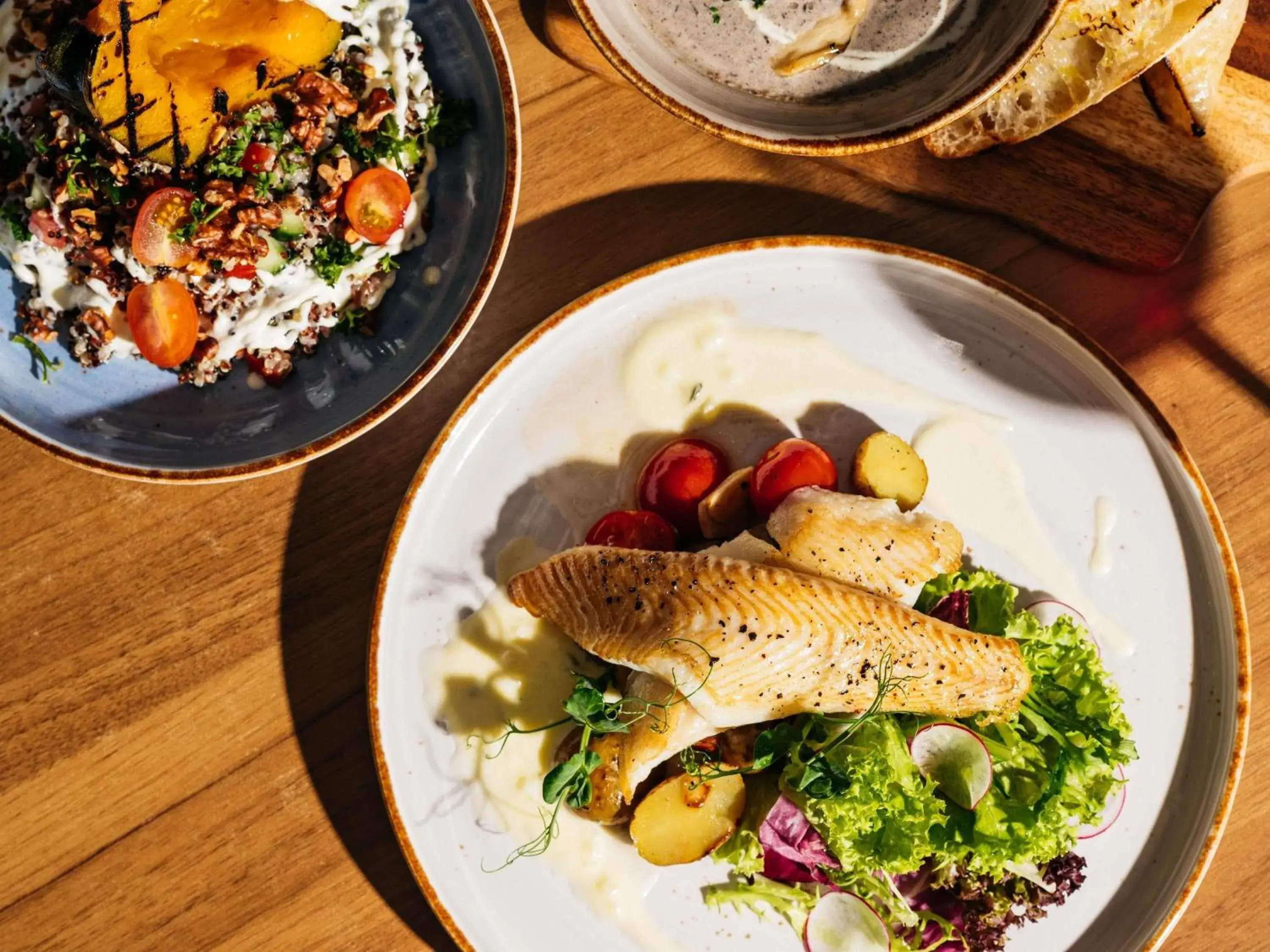 Restaurant/places to eat in Mercure Singapore Tyrwhitt Restaurant/places to eat in Mercure Singapore Tyrwhitt