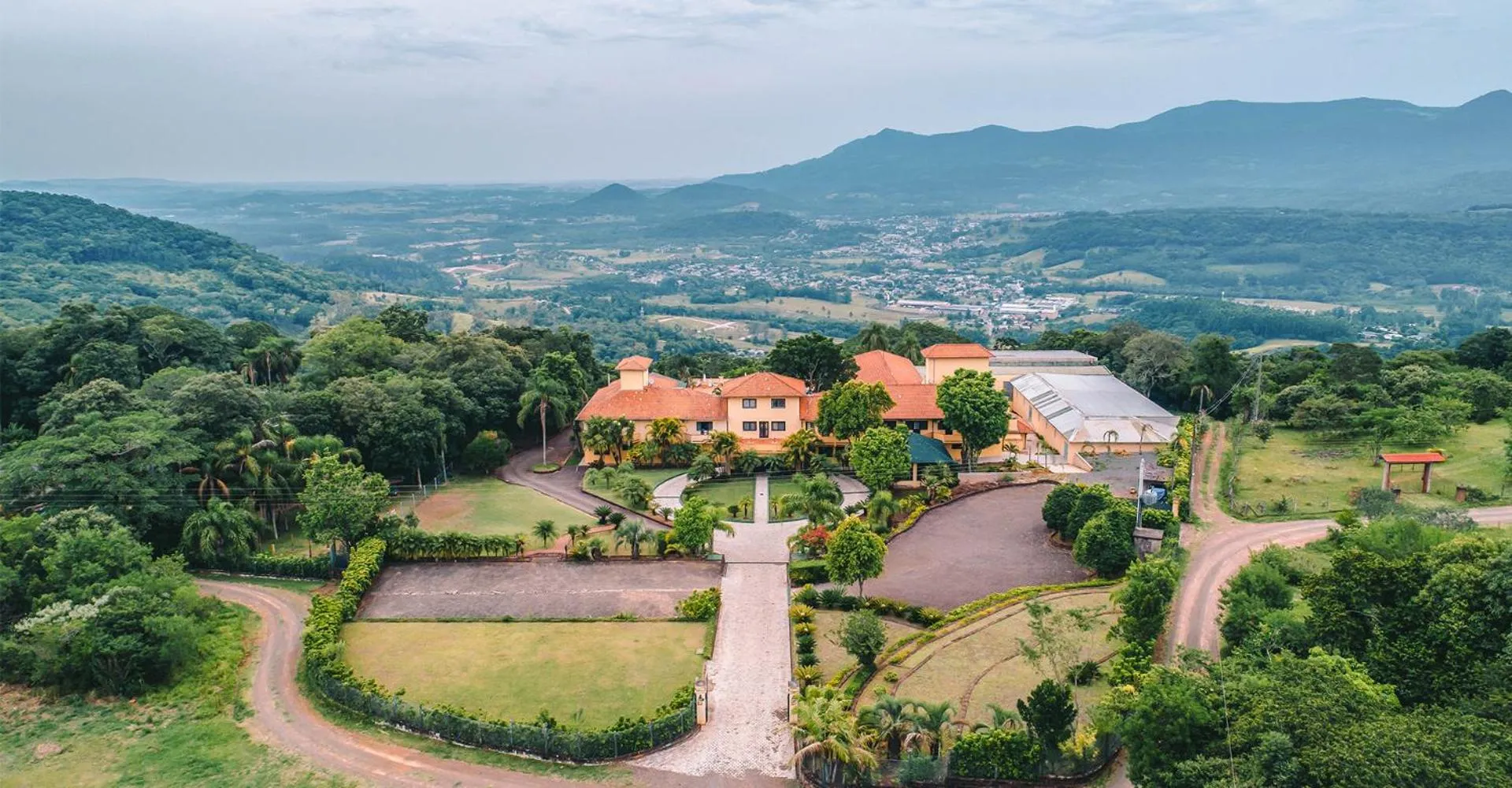 Property building in Hotel Visconte D'Italia