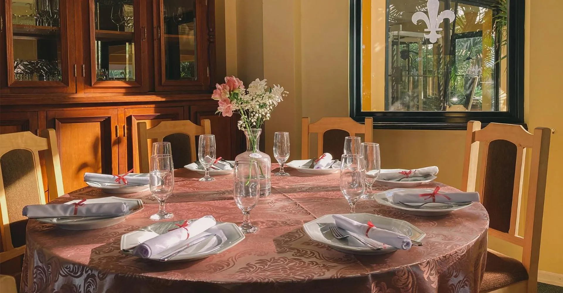 Restaurant/places to eat in Hotel Visconte D'Italia