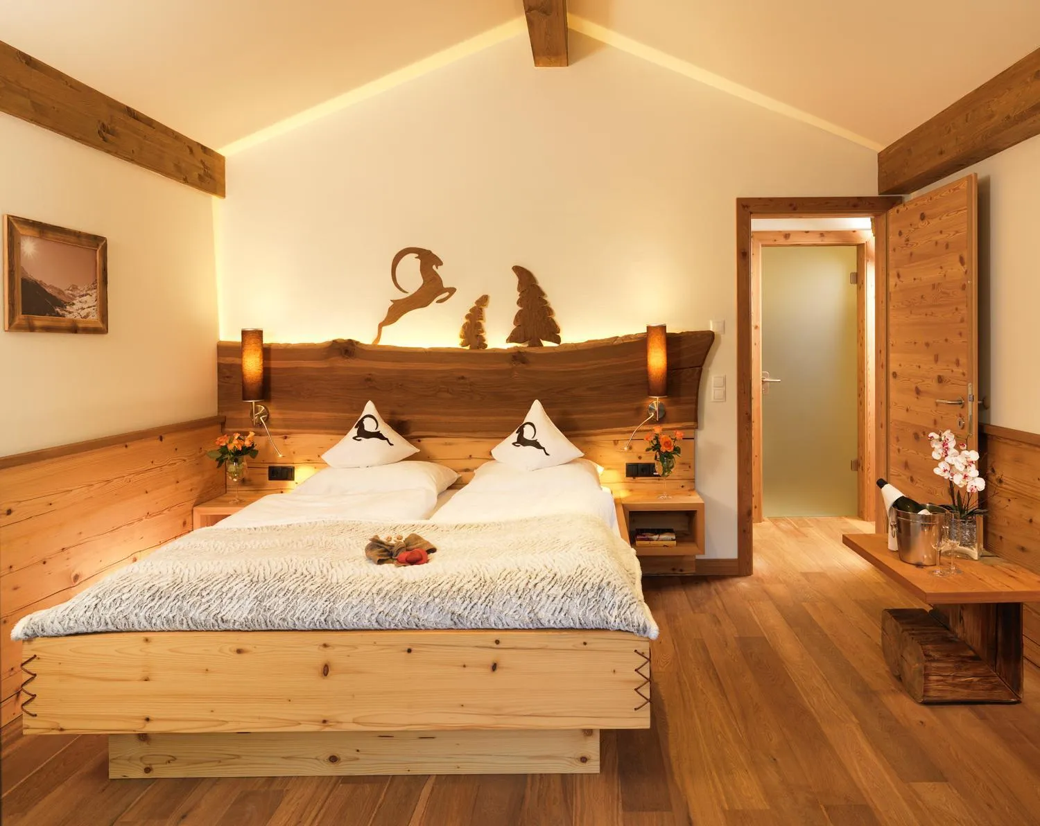 Bedroom, Bed in Montresor Hotel Pfeldererhof