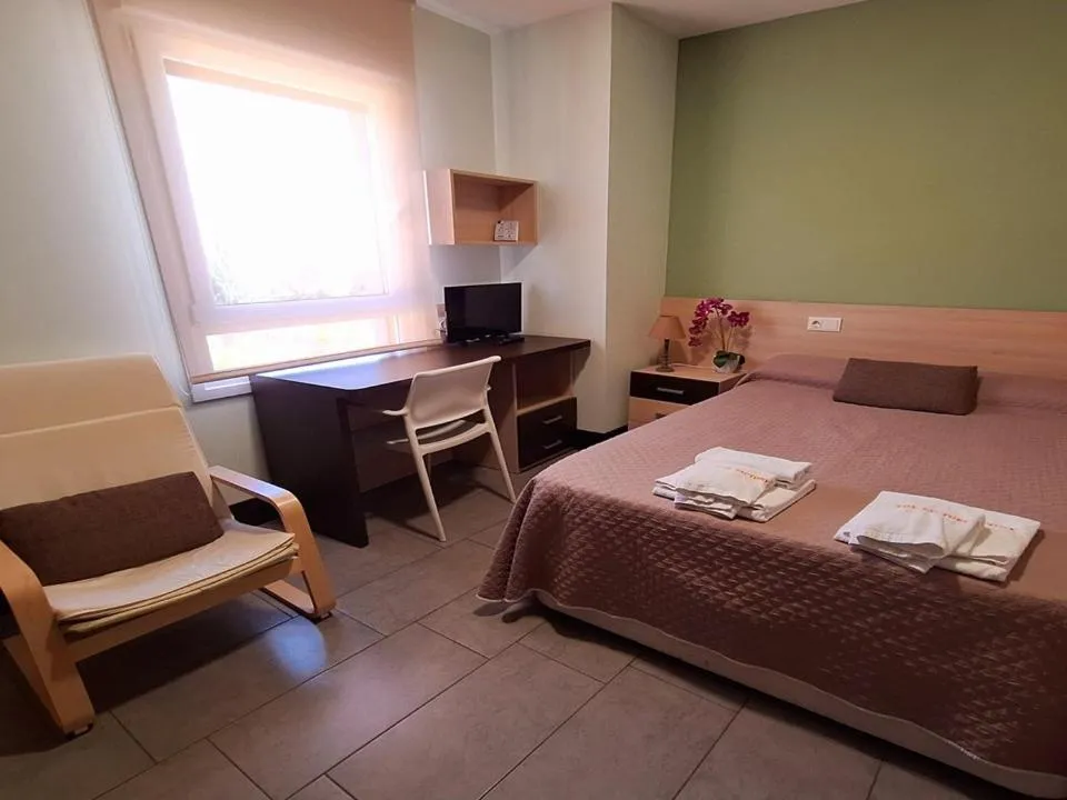 Photo of the whole room, Bed in The Factory Residence Hall