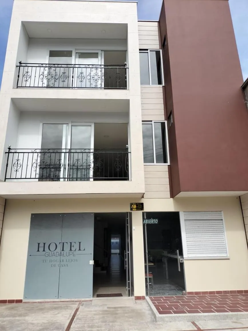 Property building in Hotel Guadalupe Acacías