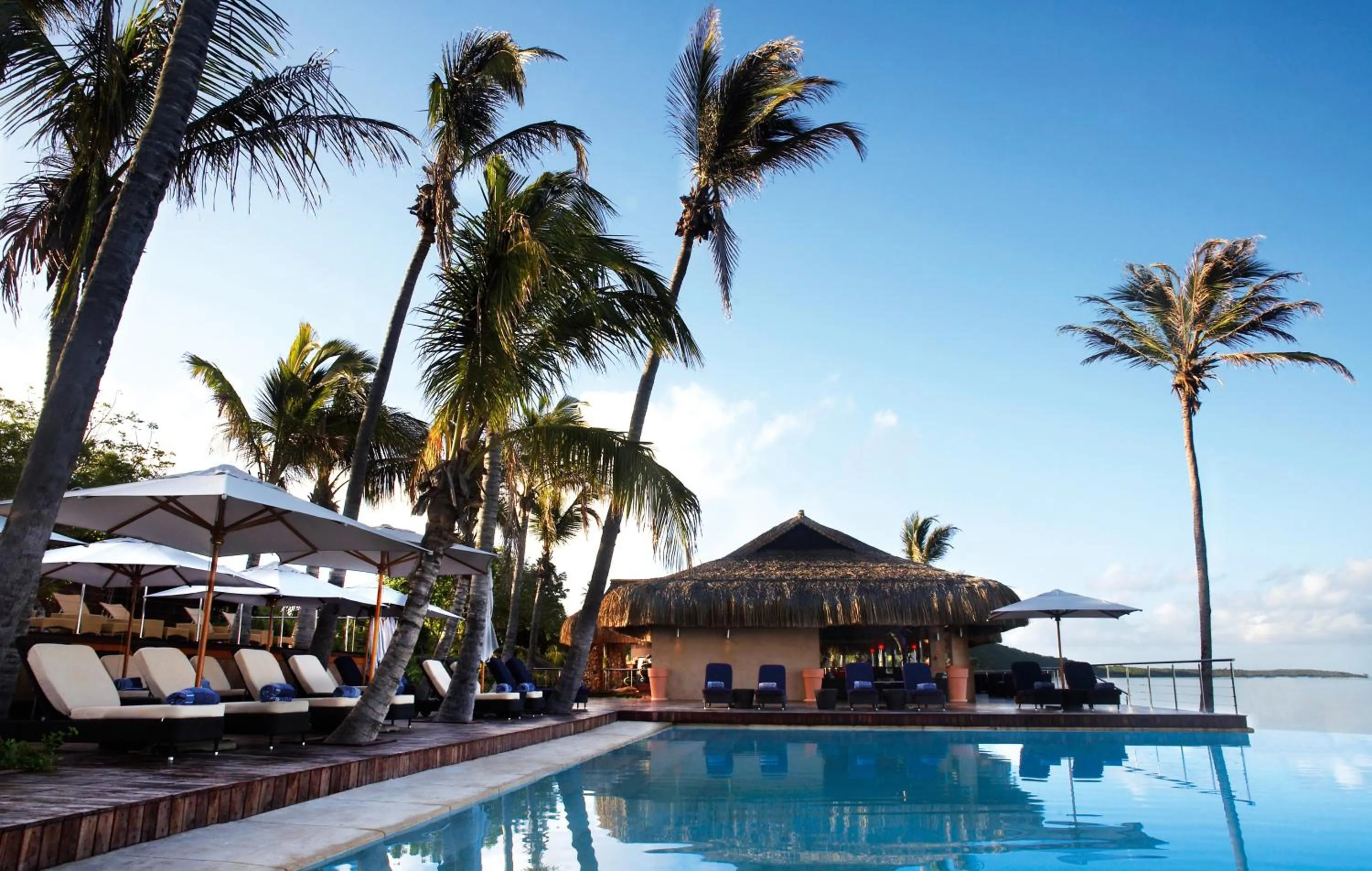 Swimming pool in Anantara Bazaruto Island Resort