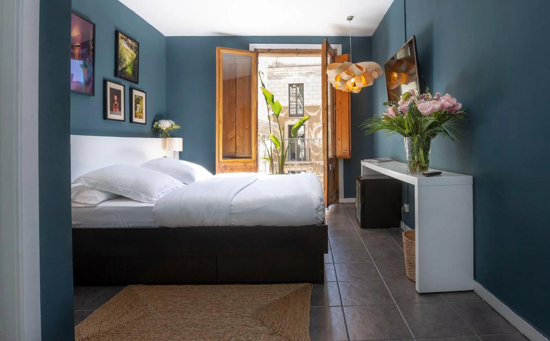 Bedroom, Bed in Hostal Sol y K