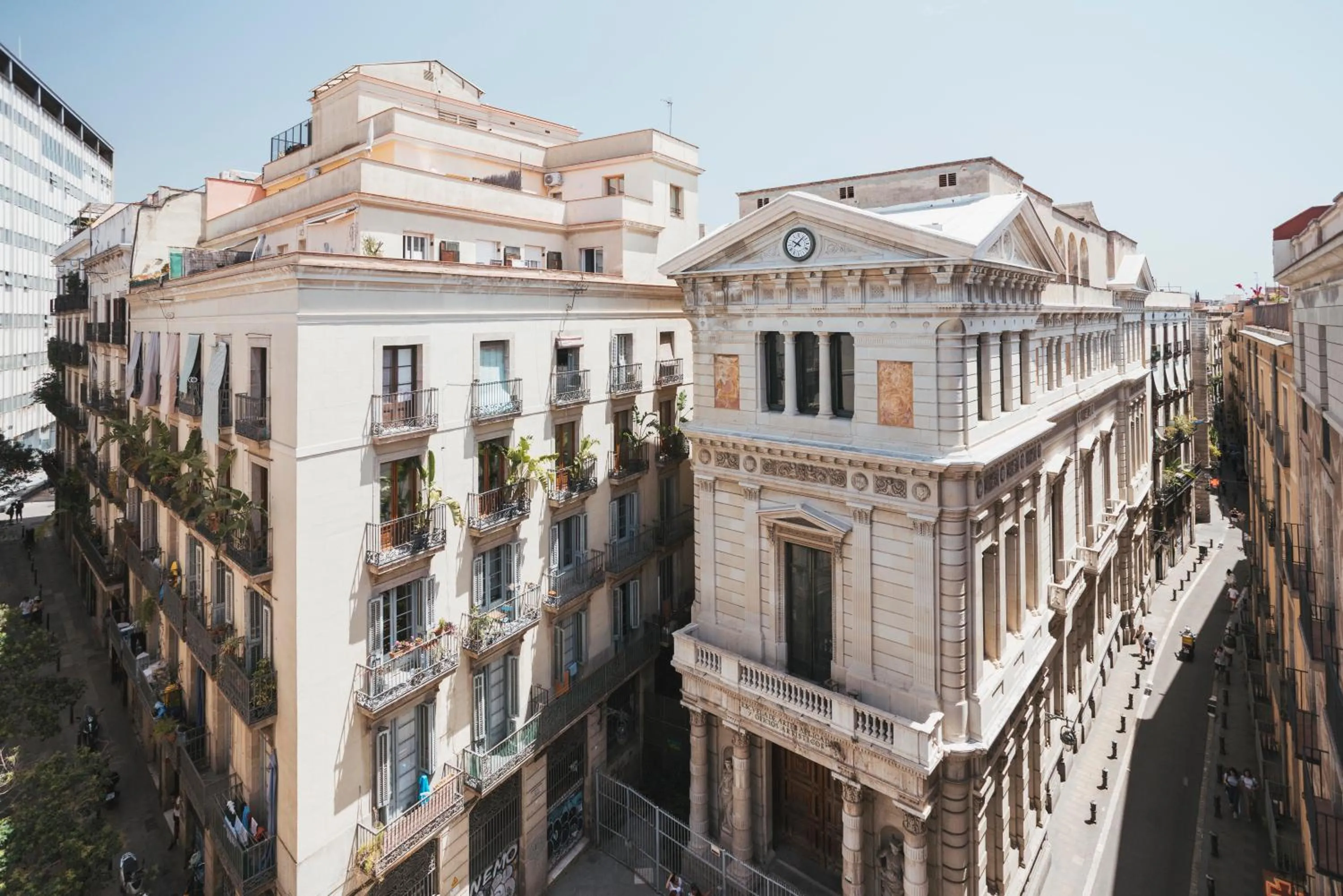 Property building in Hostal Sol y K