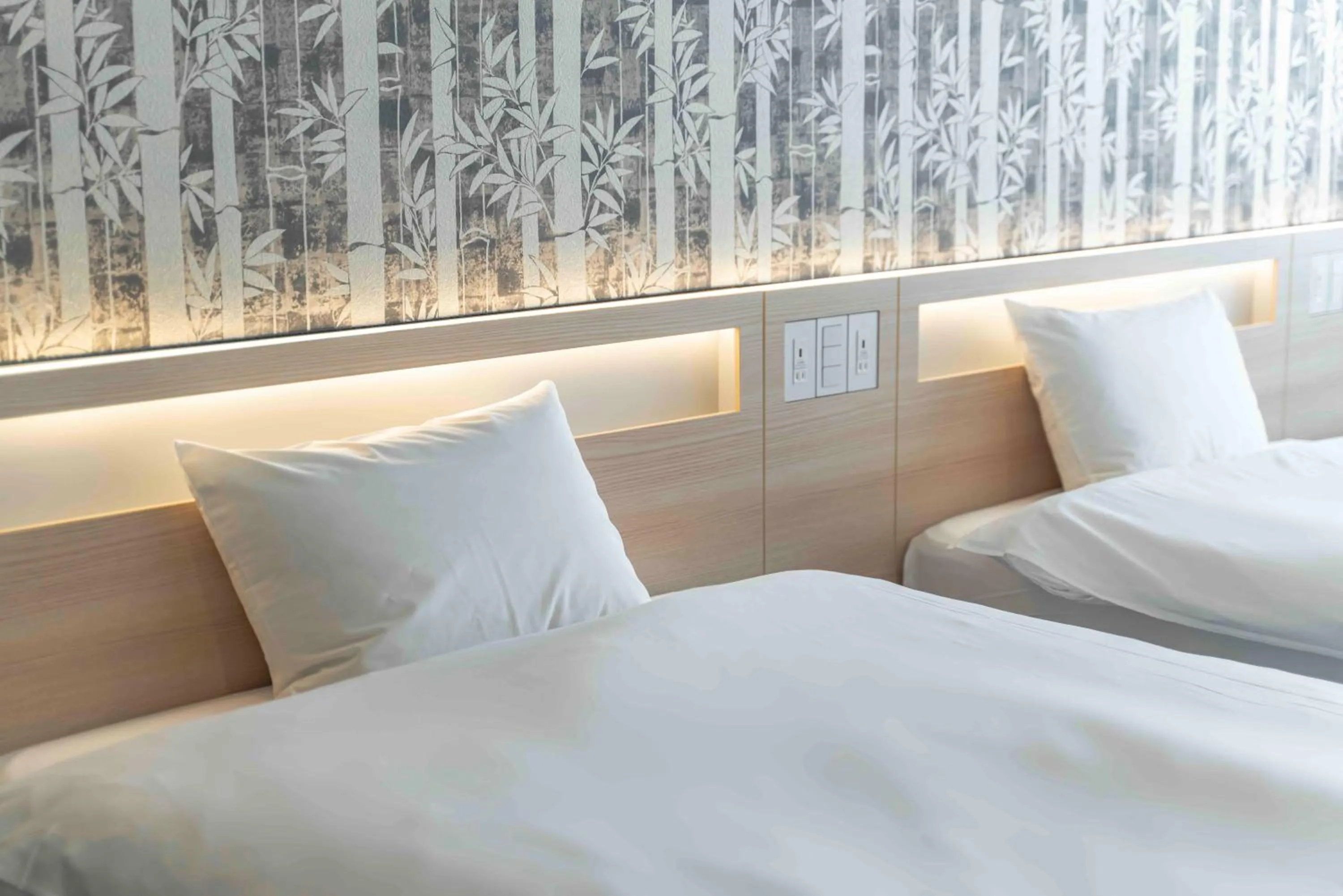 Bed in Kansai International Airport Hotel 11