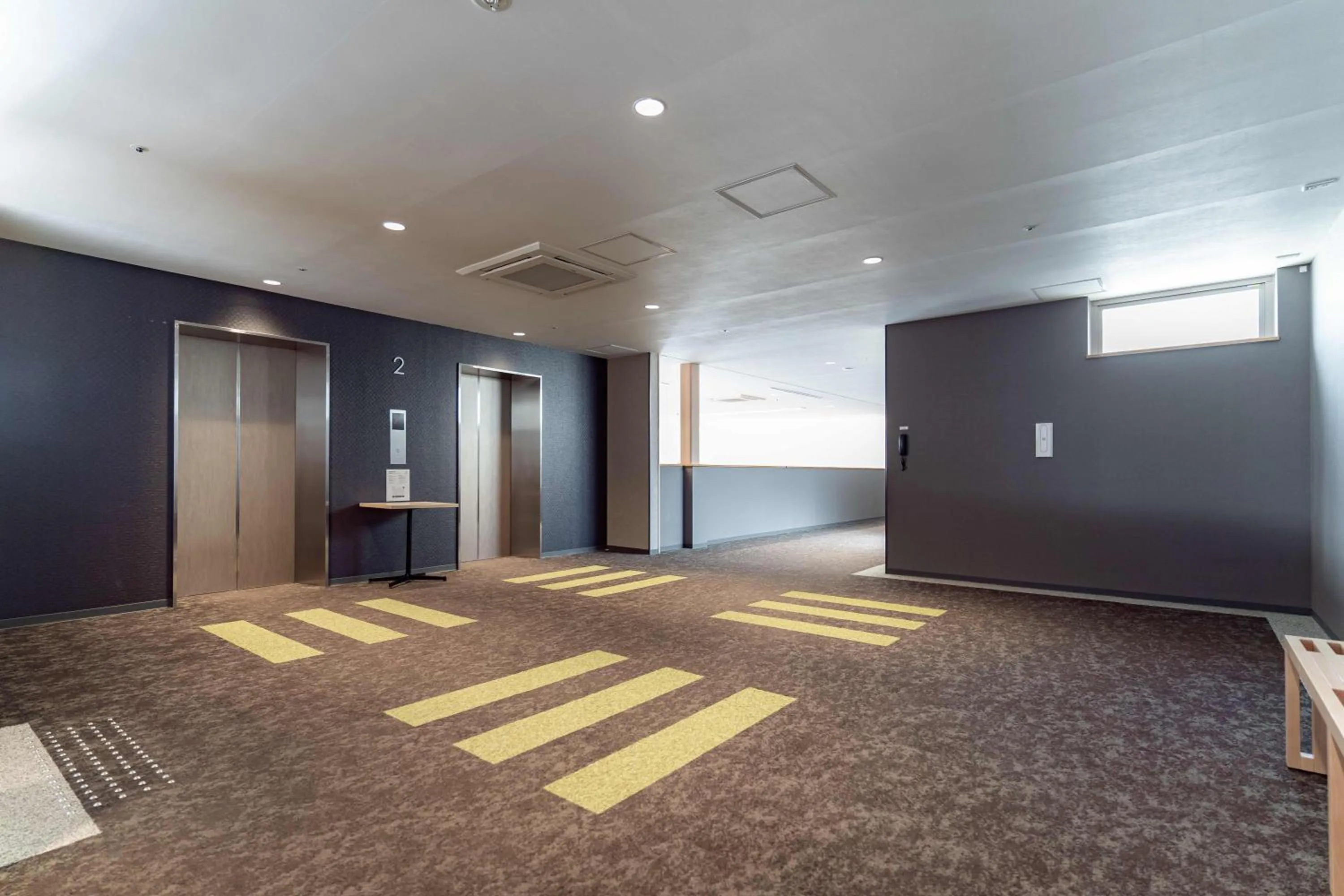 elevator in Kansai International Airport Hotel 11