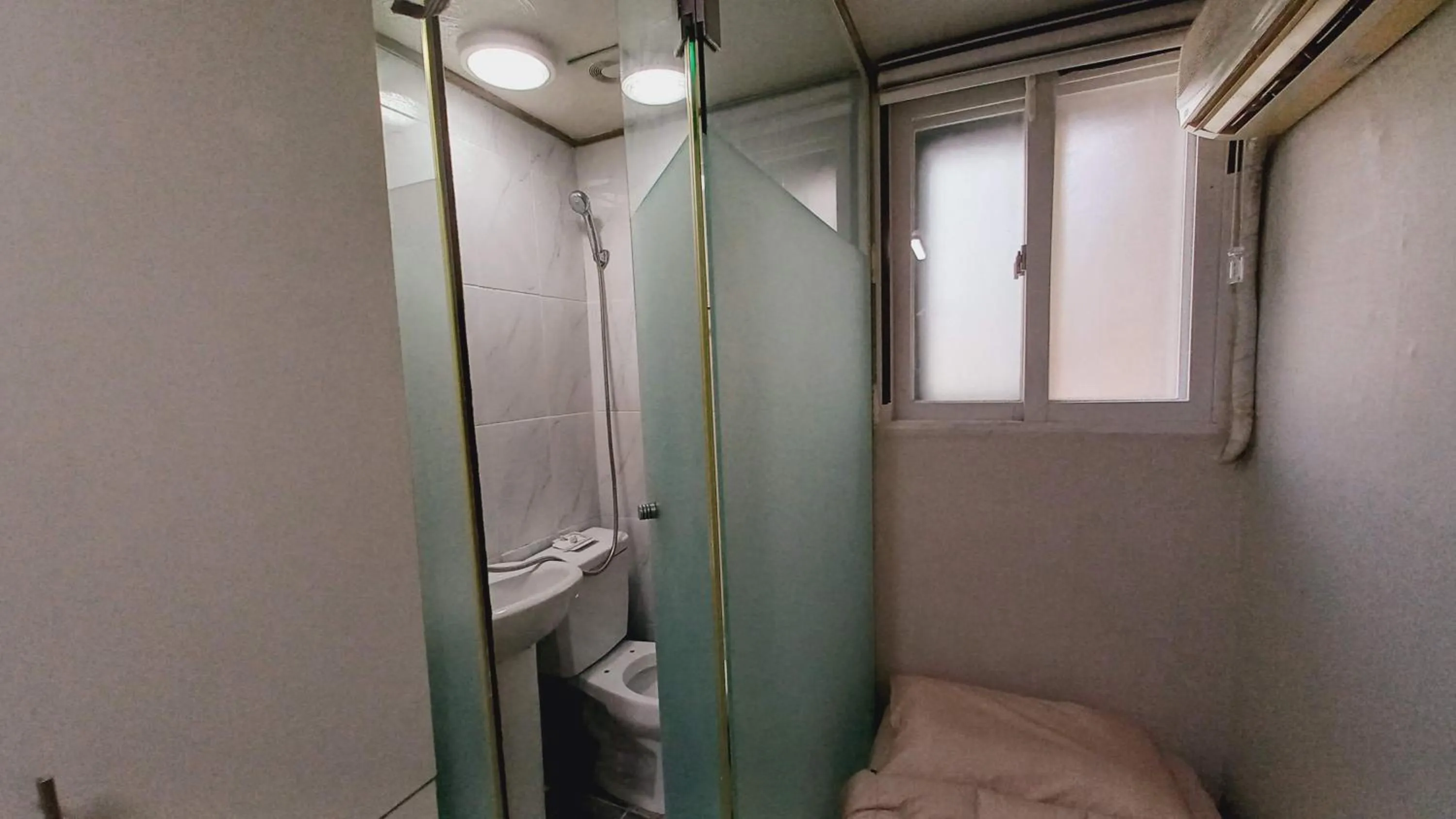 Haechi Stay GuestHouse - For foreigners only