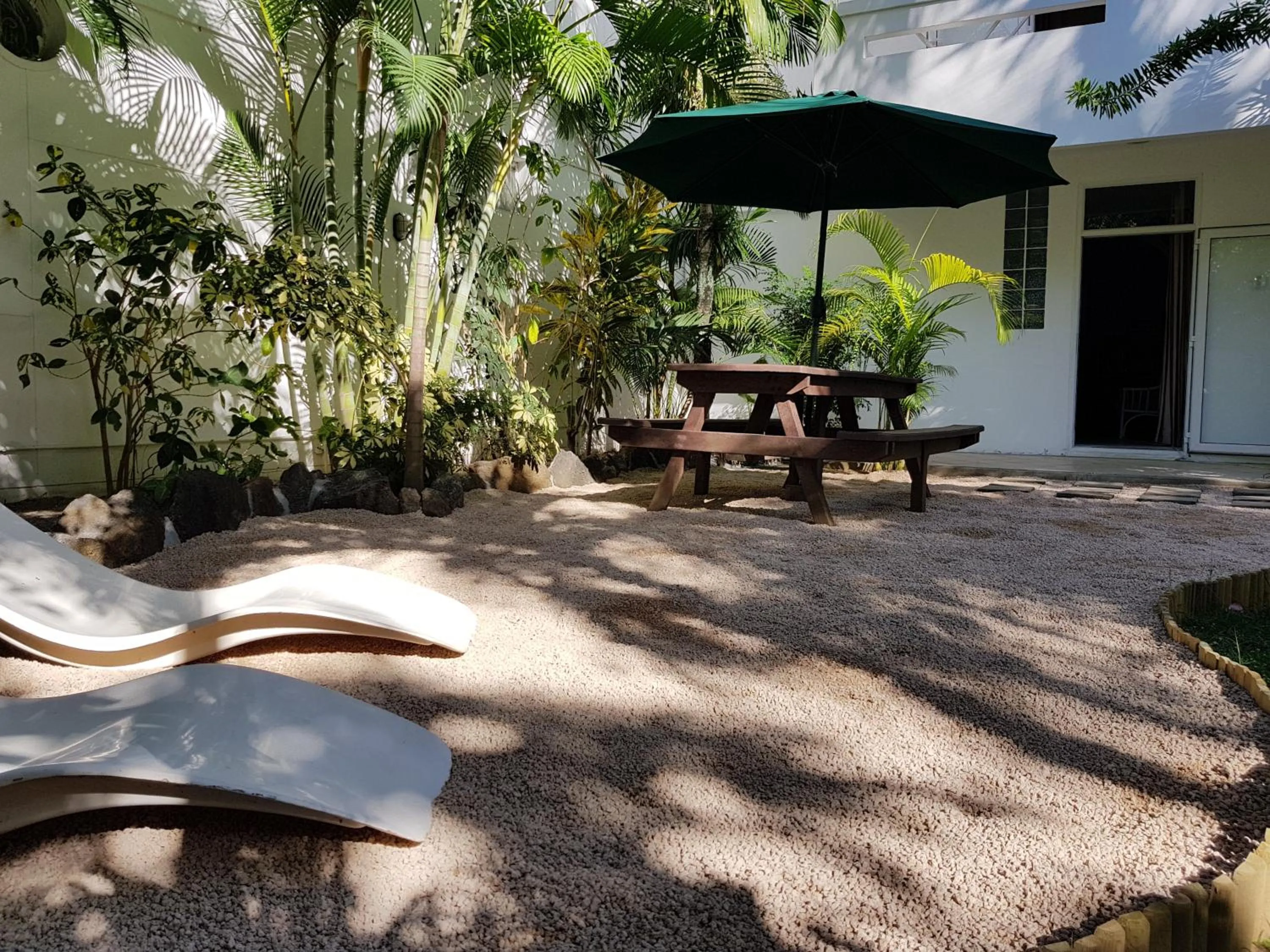 Patio in La Perla Holiday Apartments