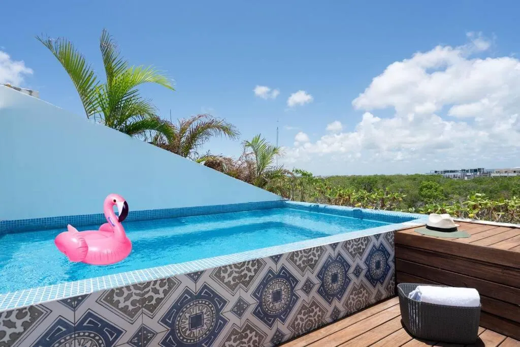 Pool view in SunsetviewPH+PrivPool+Near Beach&Town+Rooftop+50mb