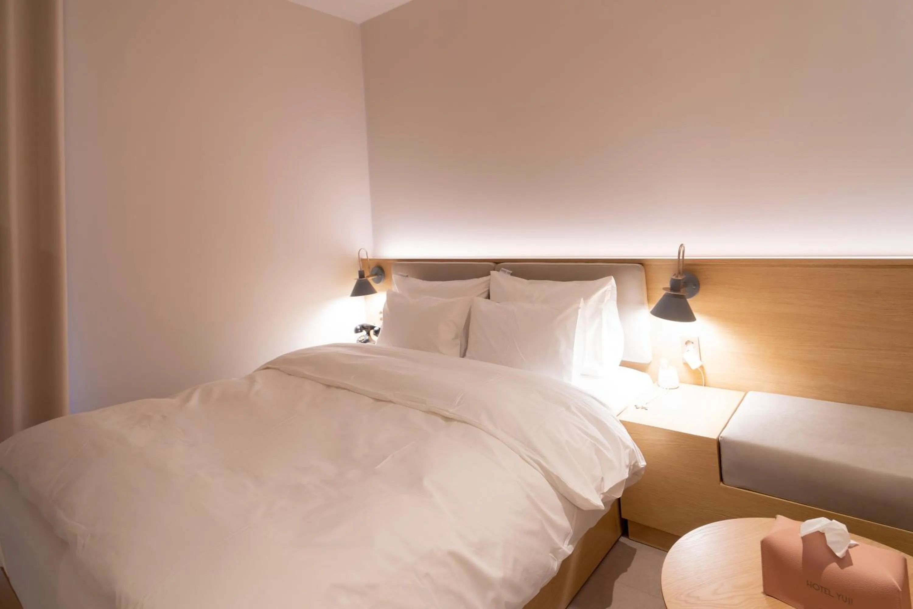 Photo of the whole room in '사용x' 클릭금지 Goyang Hotel Yuji