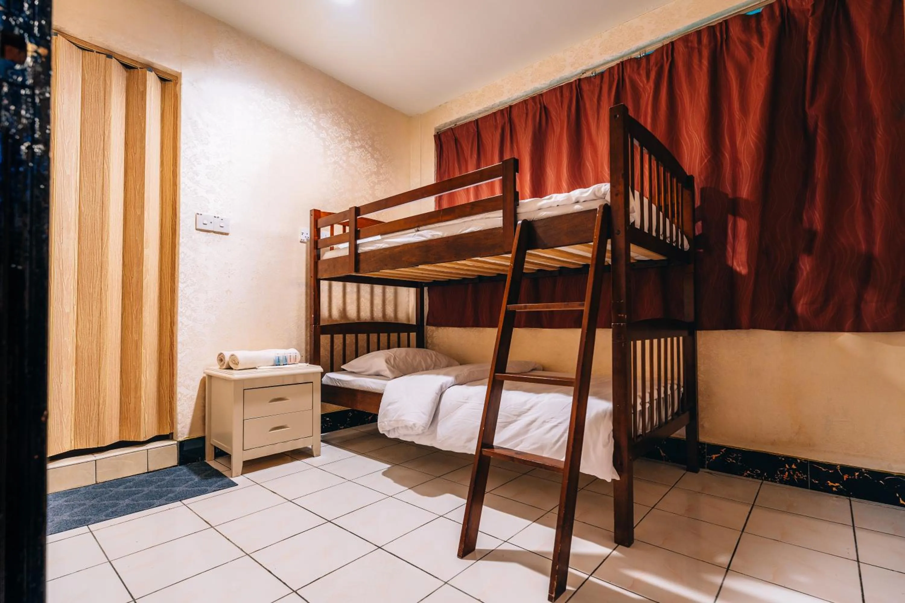 H2 Worldpackers , The Social Hotel