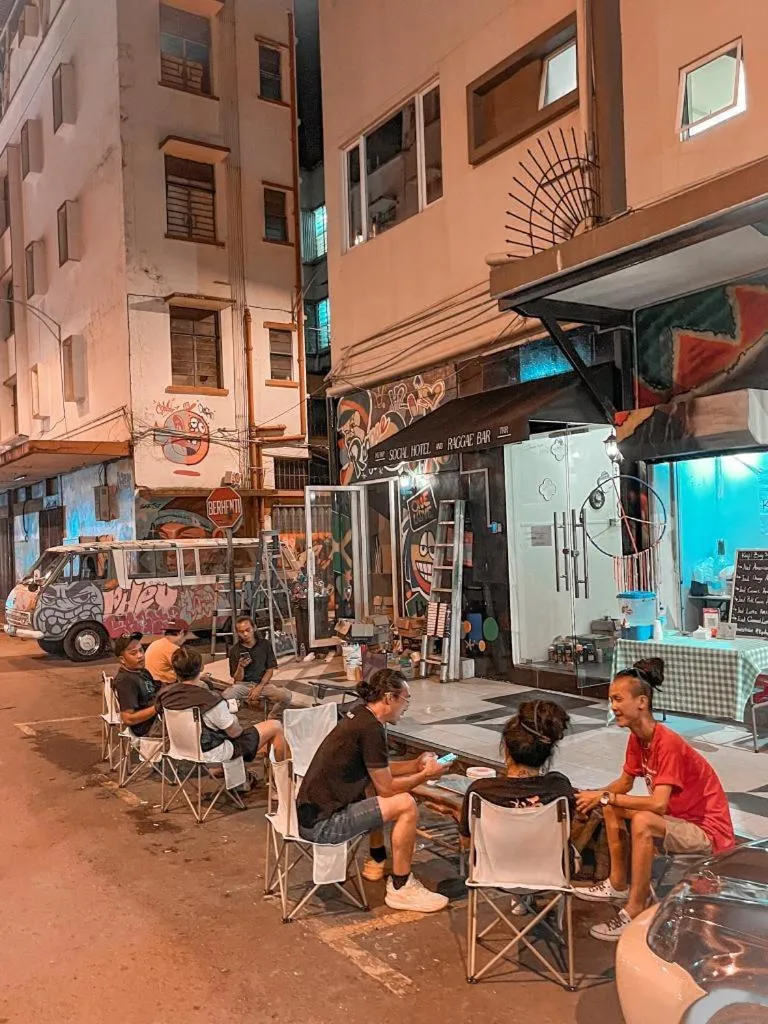 H2 Worldpackers , The Social Hotel