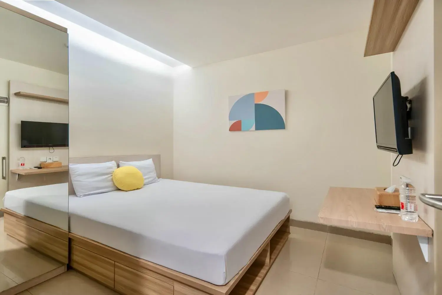 Deluxe Double Room in Cove Guntur Heritage Deluxe Double Room in Cove Guntur Heritage