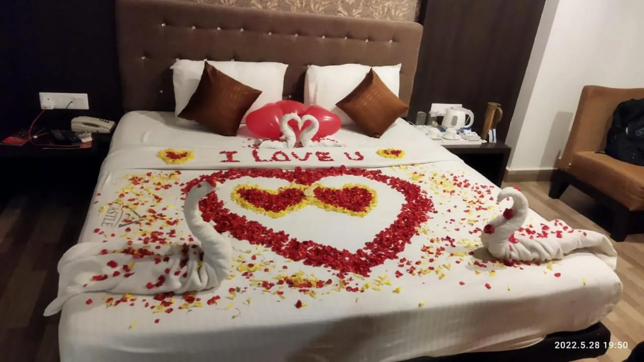 Bed in Hotel S R Castle