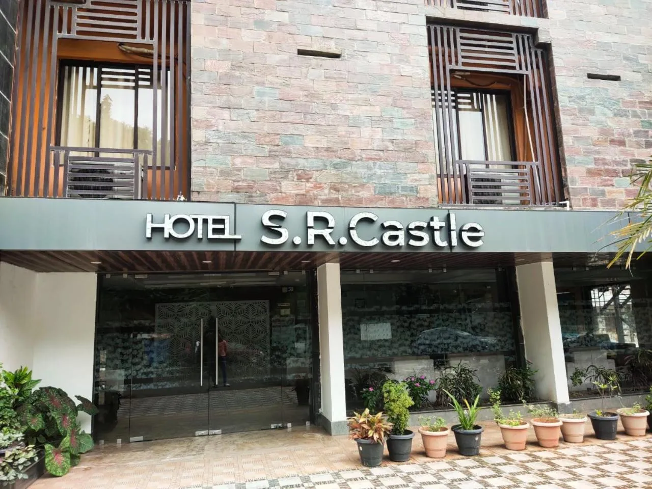 Property building in Hotel S R Castle