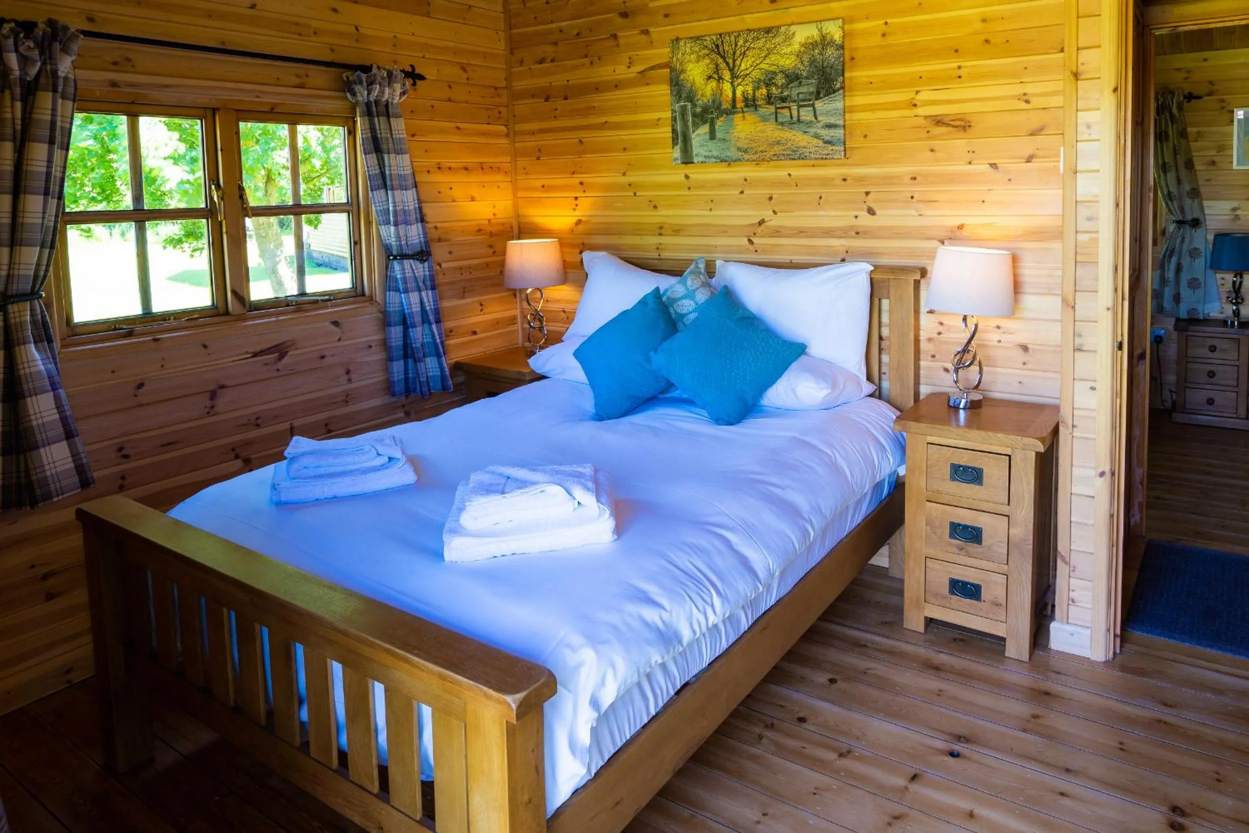 Bed in Wall Eden Farm - Luxury Log Cabins and Glamping