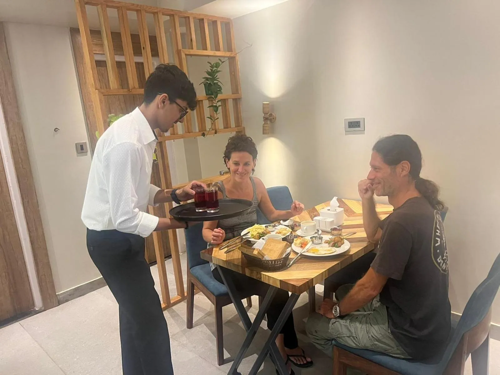 Food and drinks in Ananta Home