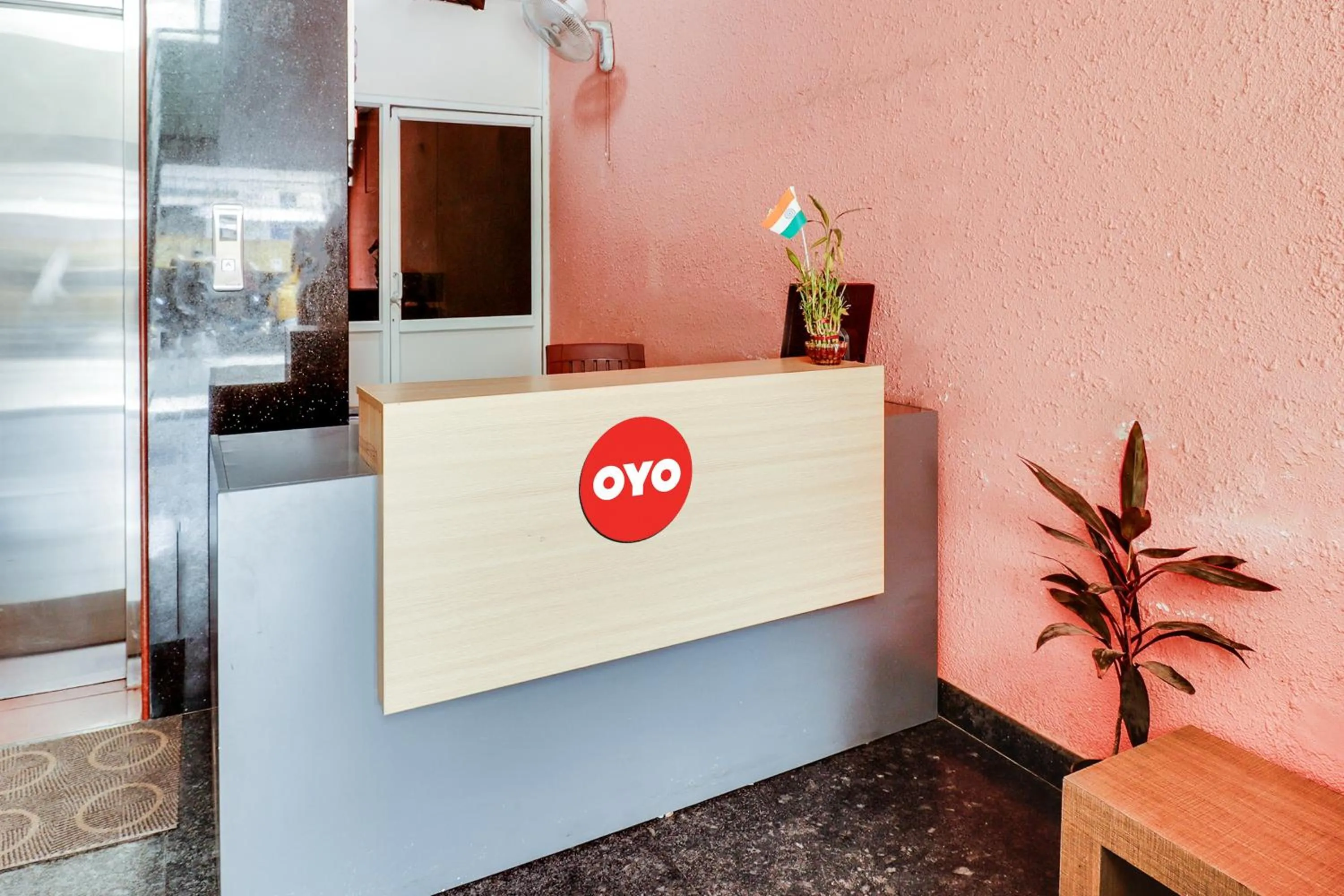 Lobby or reception in Hotel O New Grand Suites