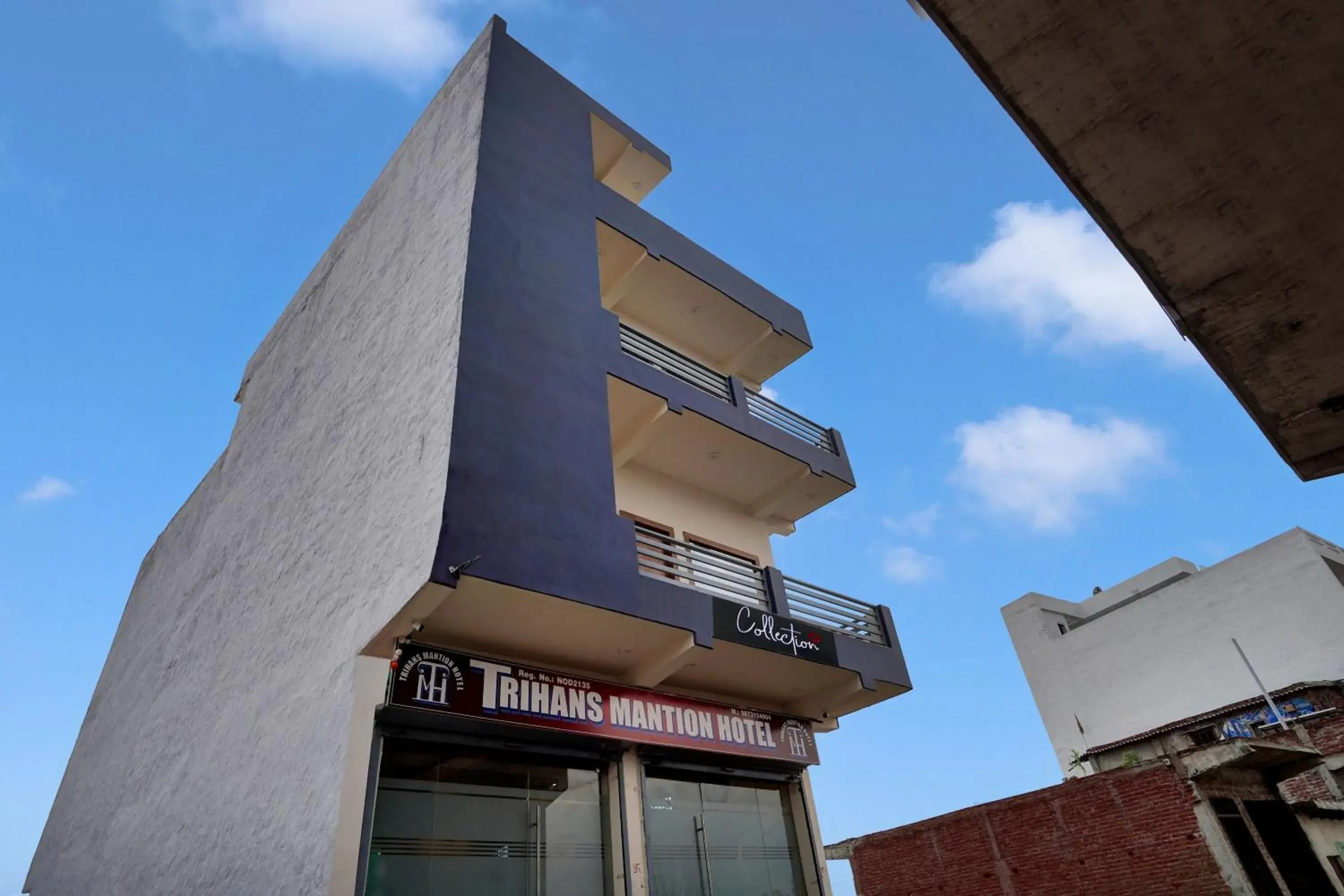 Facade/entrance in Collection O Trihans Mantion Hotel Facade/entrance in Collection O Trihans Mantion Hotel