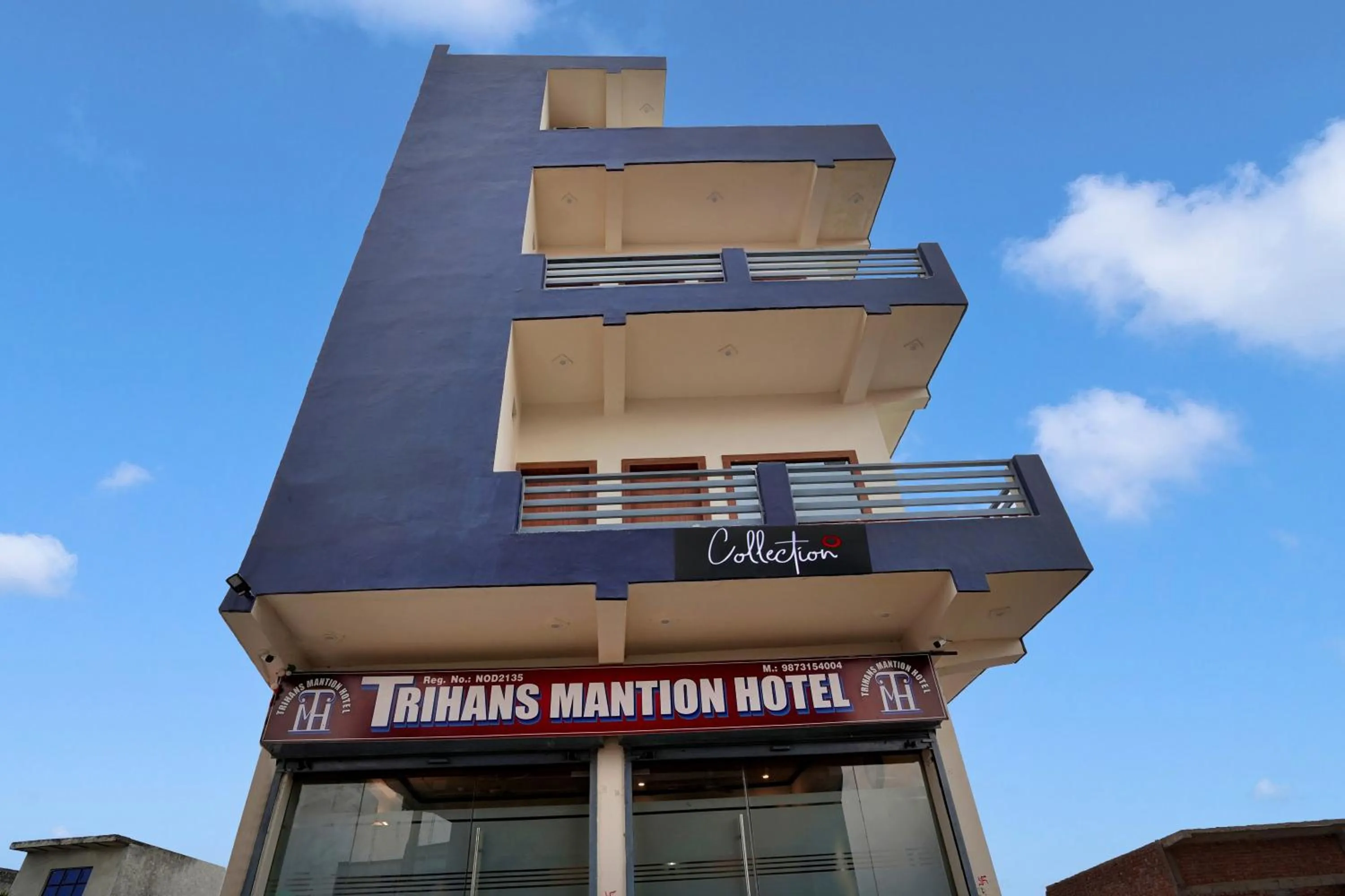 Facade/entrance in Collection O Trihans Mantion Hotel