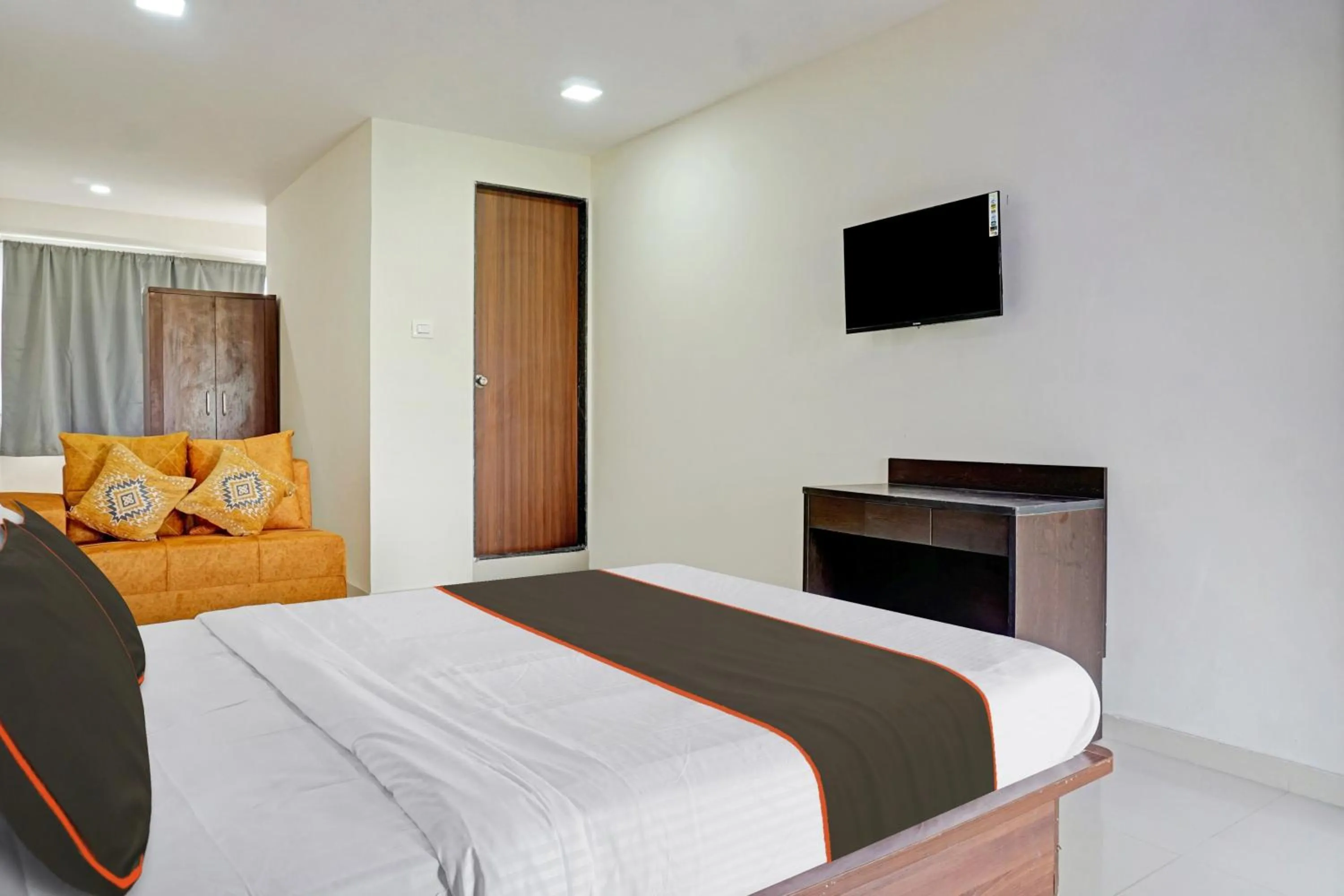 Bedroom, Bed in Collection O Rk Inn