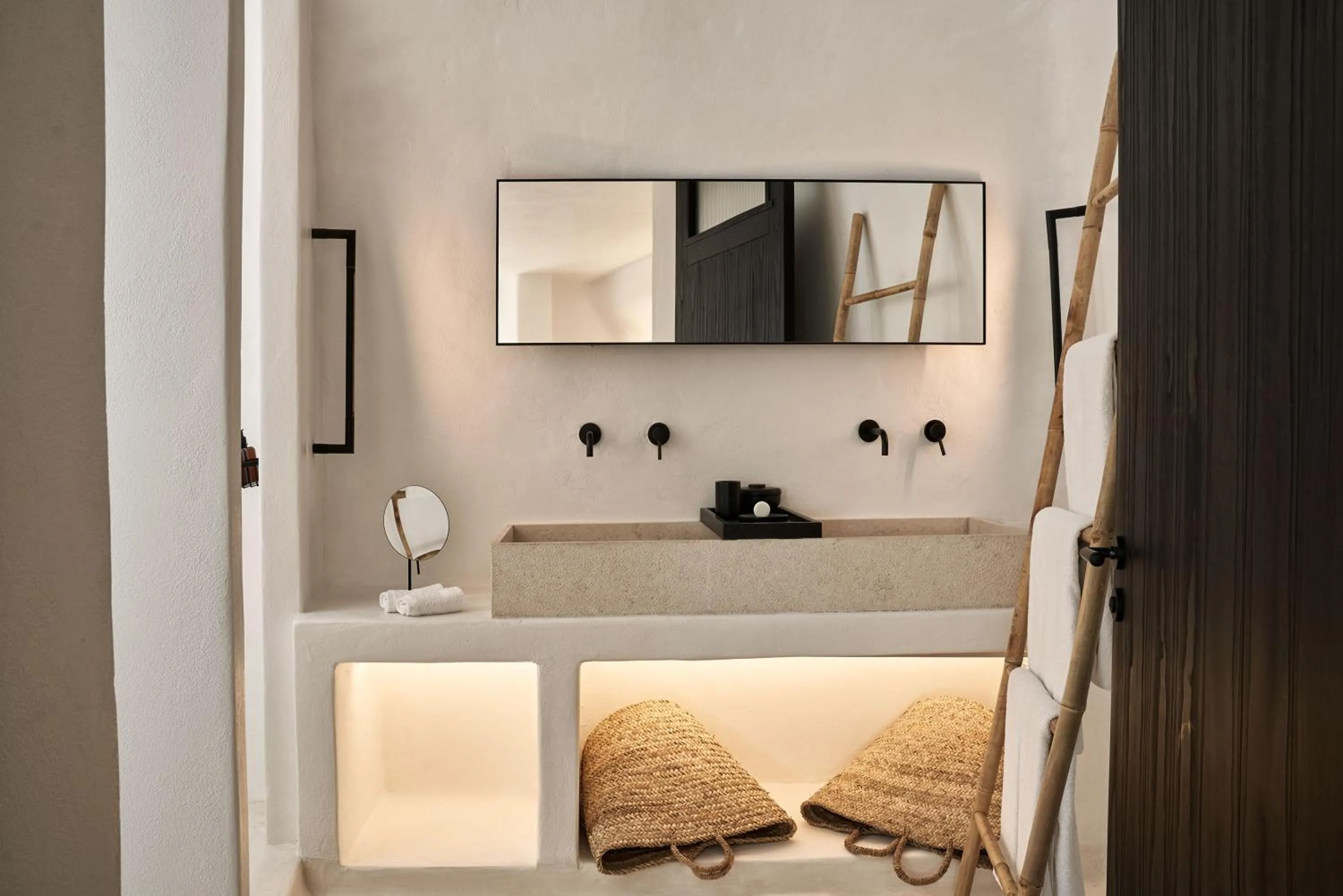 Bathroom, Bed in Charisma Suites