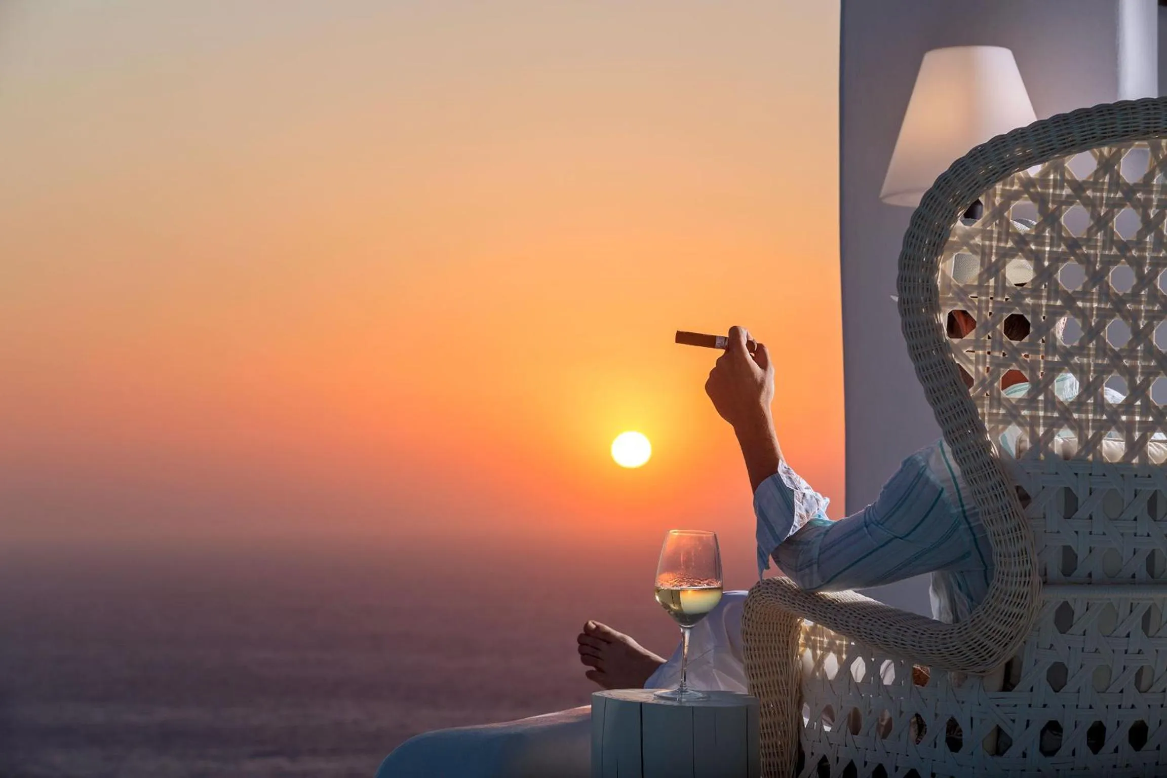 Restaurant/places to eat in Charisma Suites