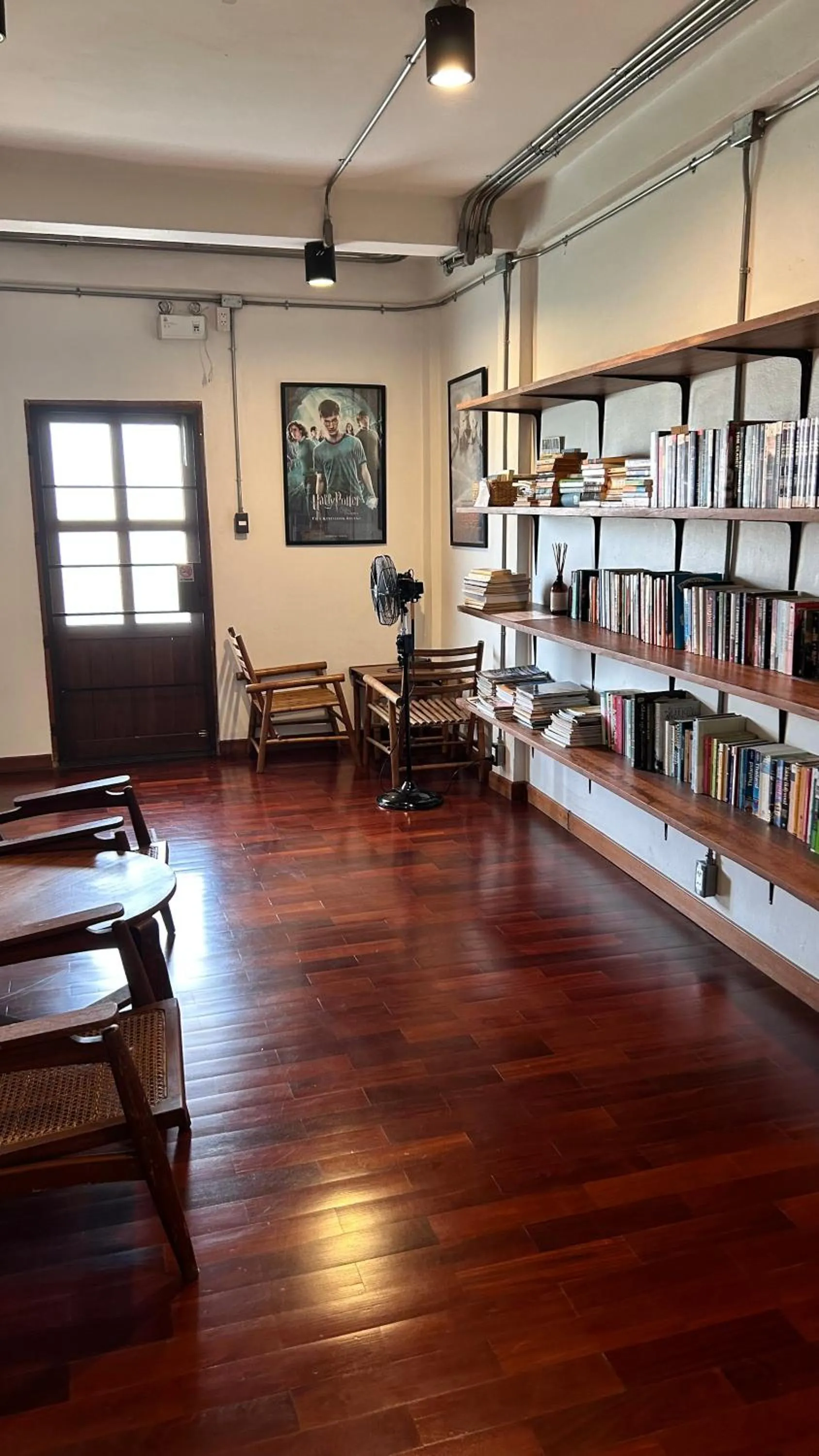 Library in Baan Heart Thai