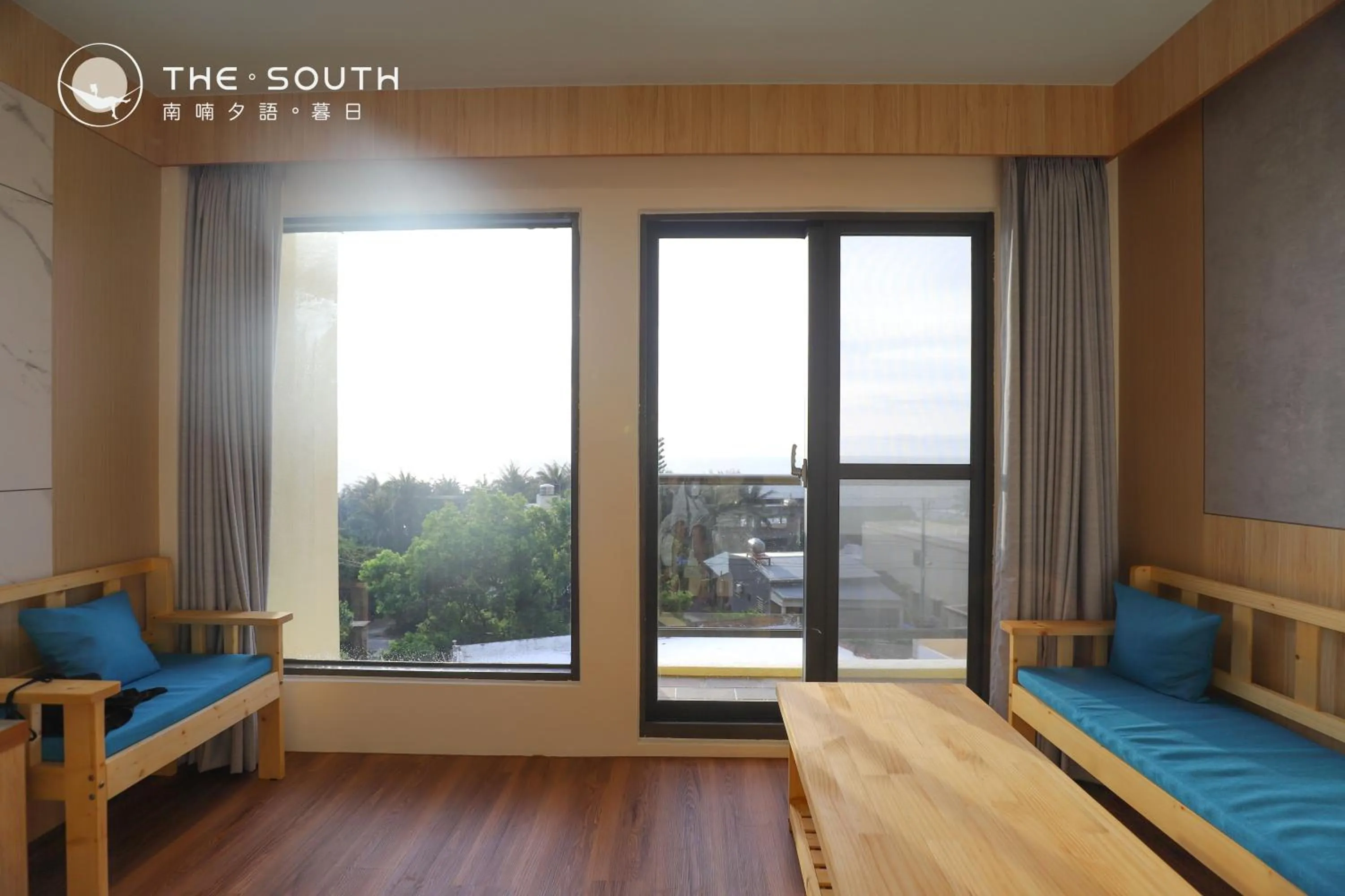 Balcony/Terrace, Bed in The South-Sunset