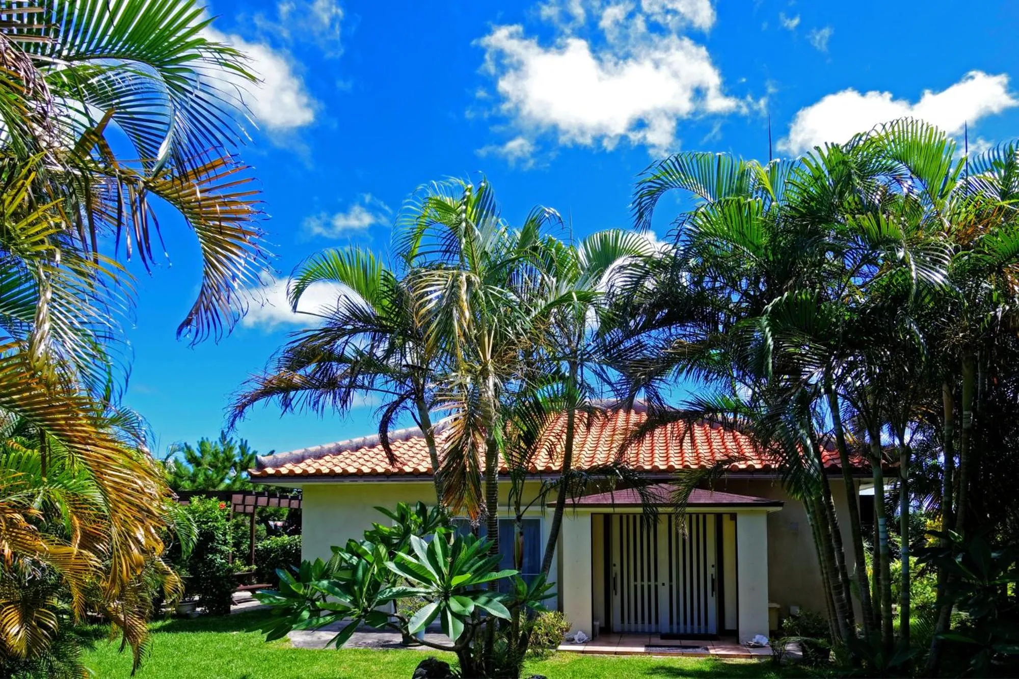 Property building in Tsundara Beach Retreat