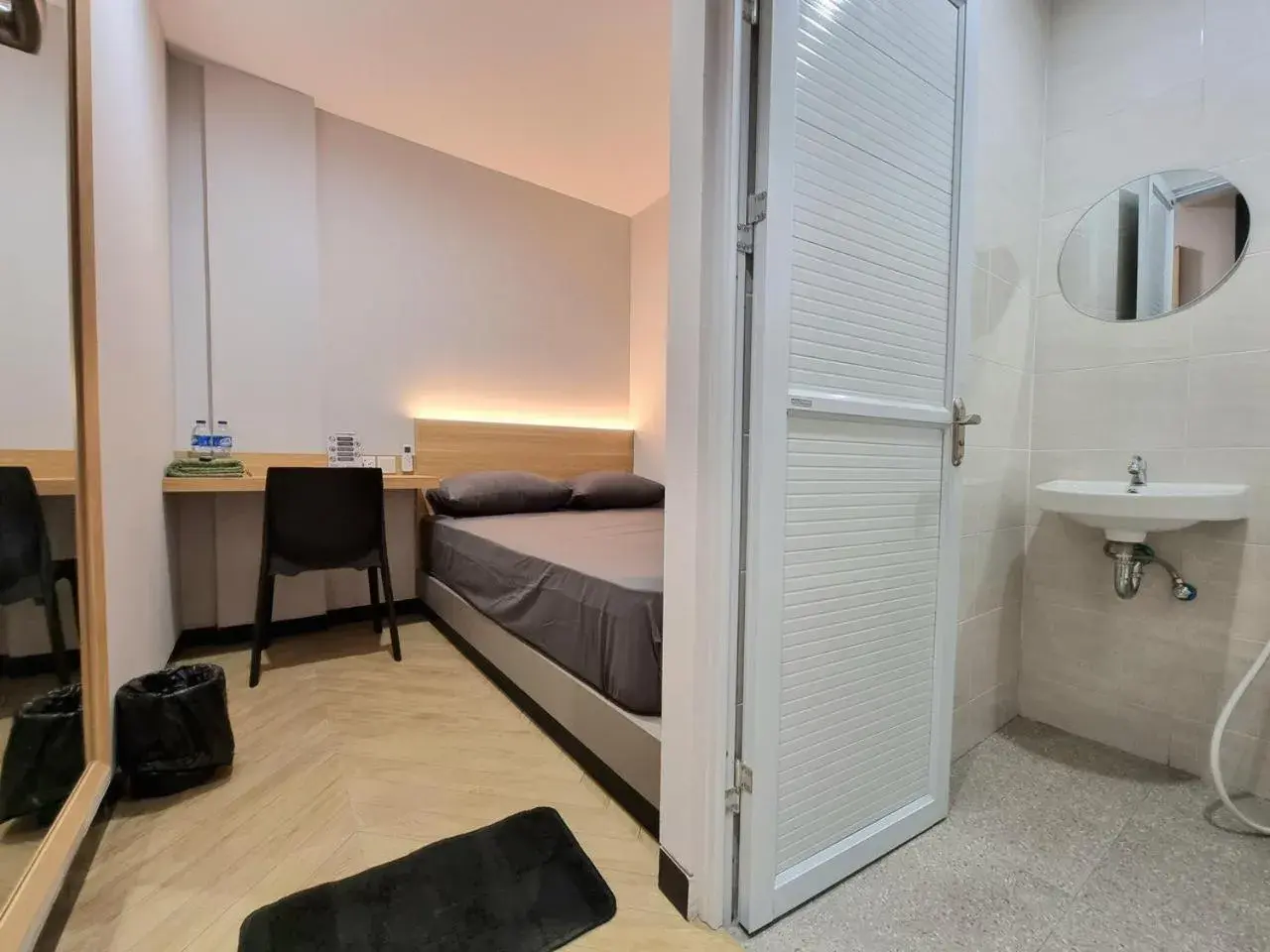 Bedroom, Bed in Check Inn at Citarum Bedroom, Bed in Check Inn at Citarum