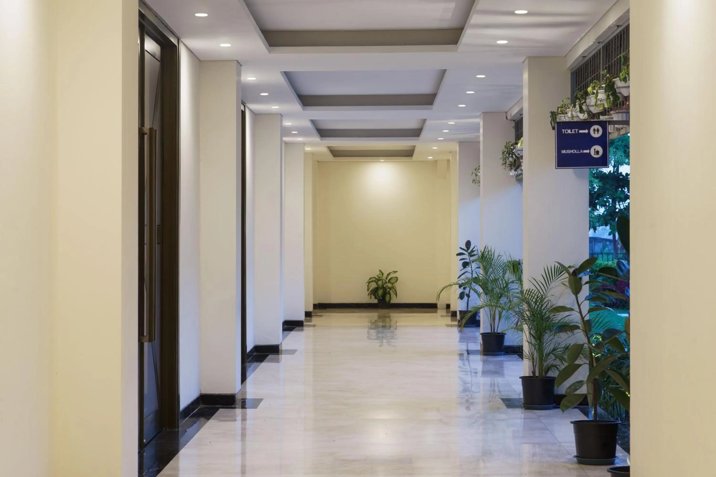 Property building in Swiss-Belcourt Lombok