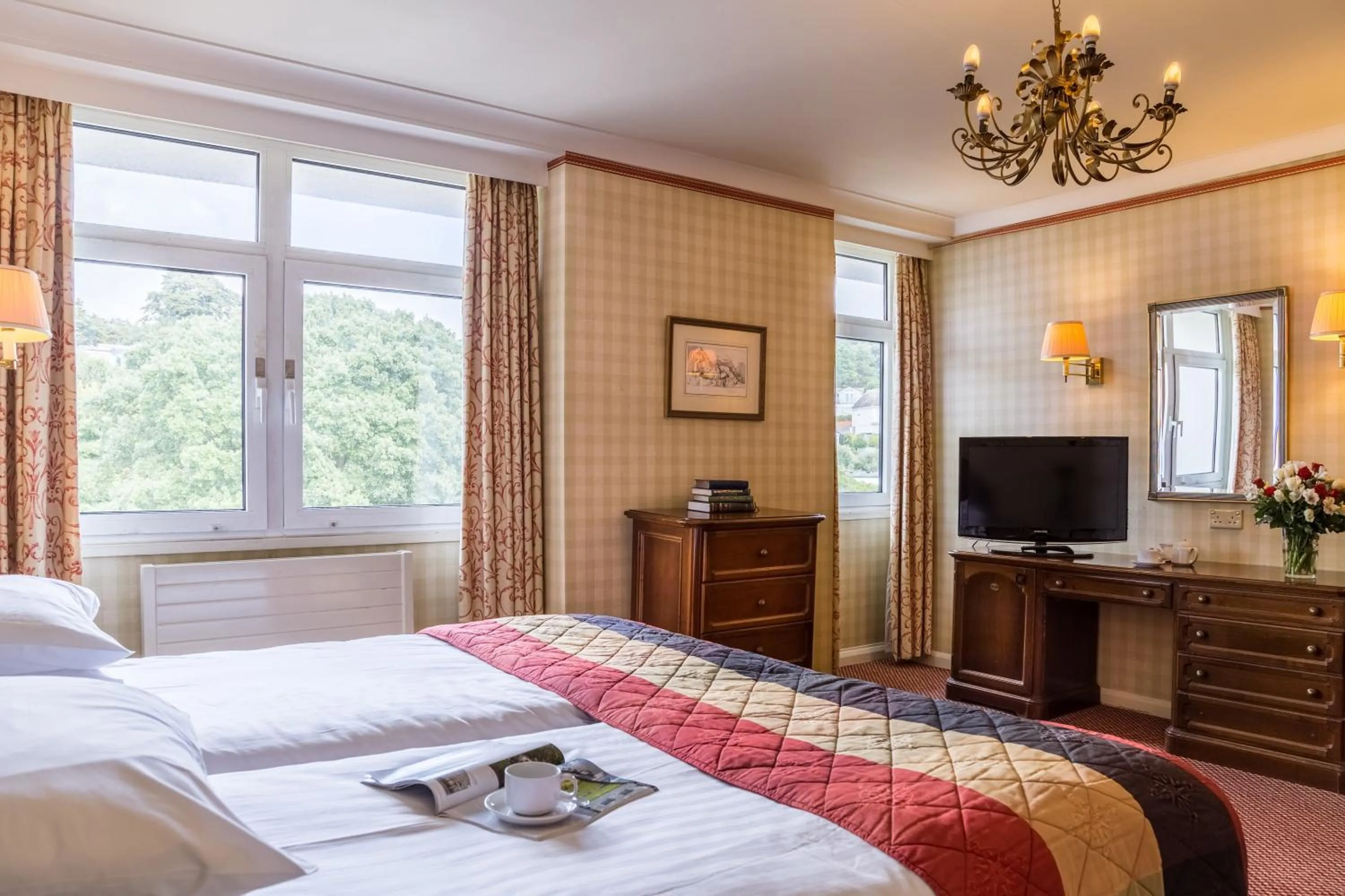 Bedroom, Bed in The Imperial Torquay