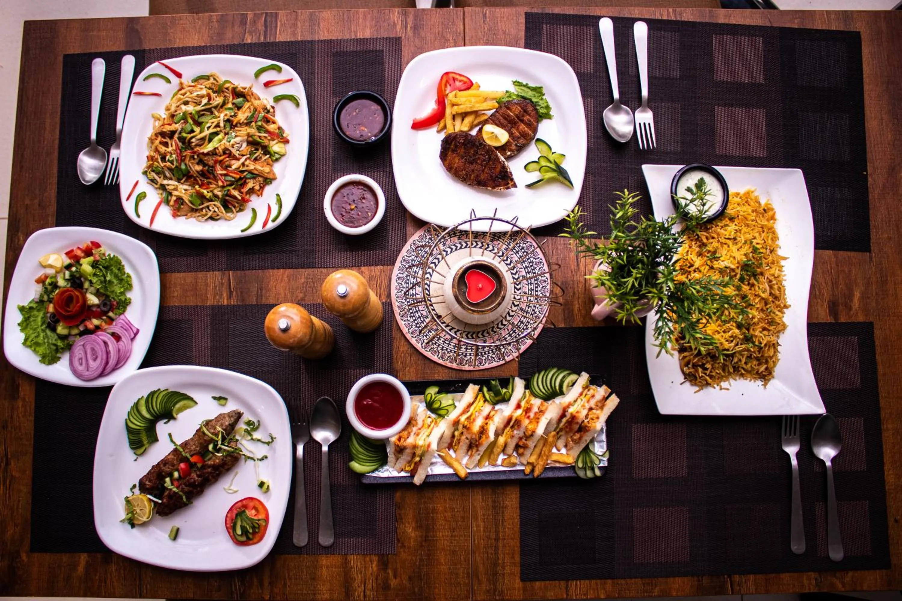 Restaurant/places to eat in Destination Beach Hotel by Dreamworld
