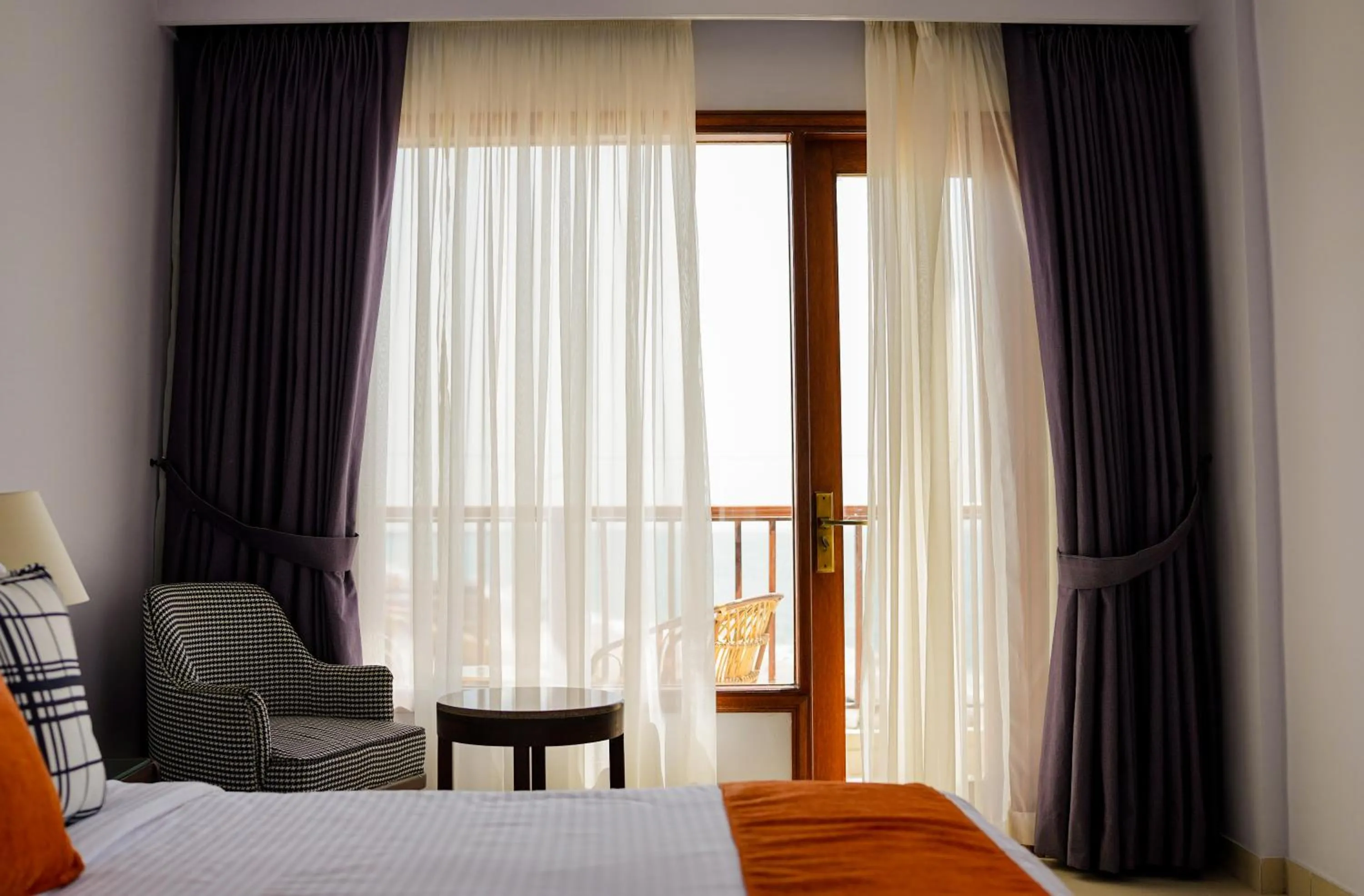 Bed in Destination Beach Hotel by Dreamworld