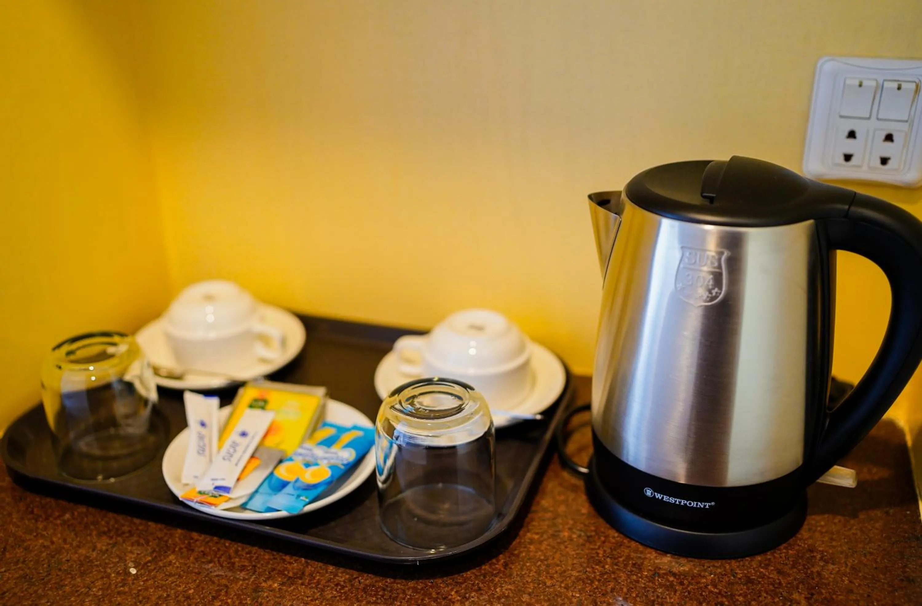 Coffee/tea facilities in Destination Beach Hotel by Dreamworld