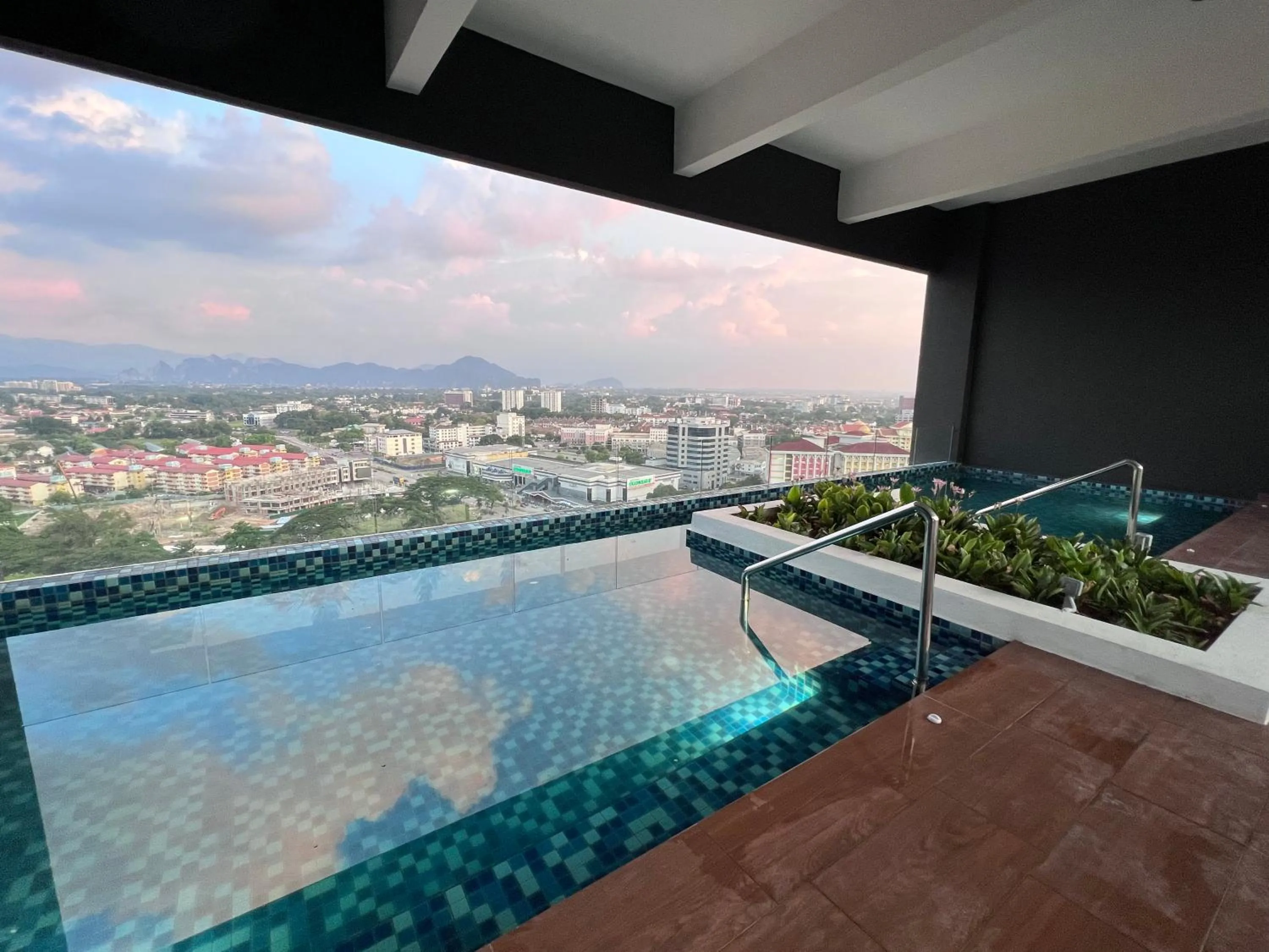 Day in The Horizon - Ipoh