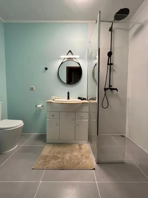 Shower in Casa Oliveira - Algarve
