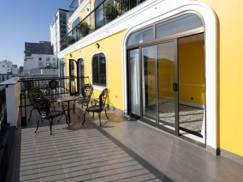 Double Room with Balcony in Charming beauty hotel Double Room with Balcony in Charming beauty hotel