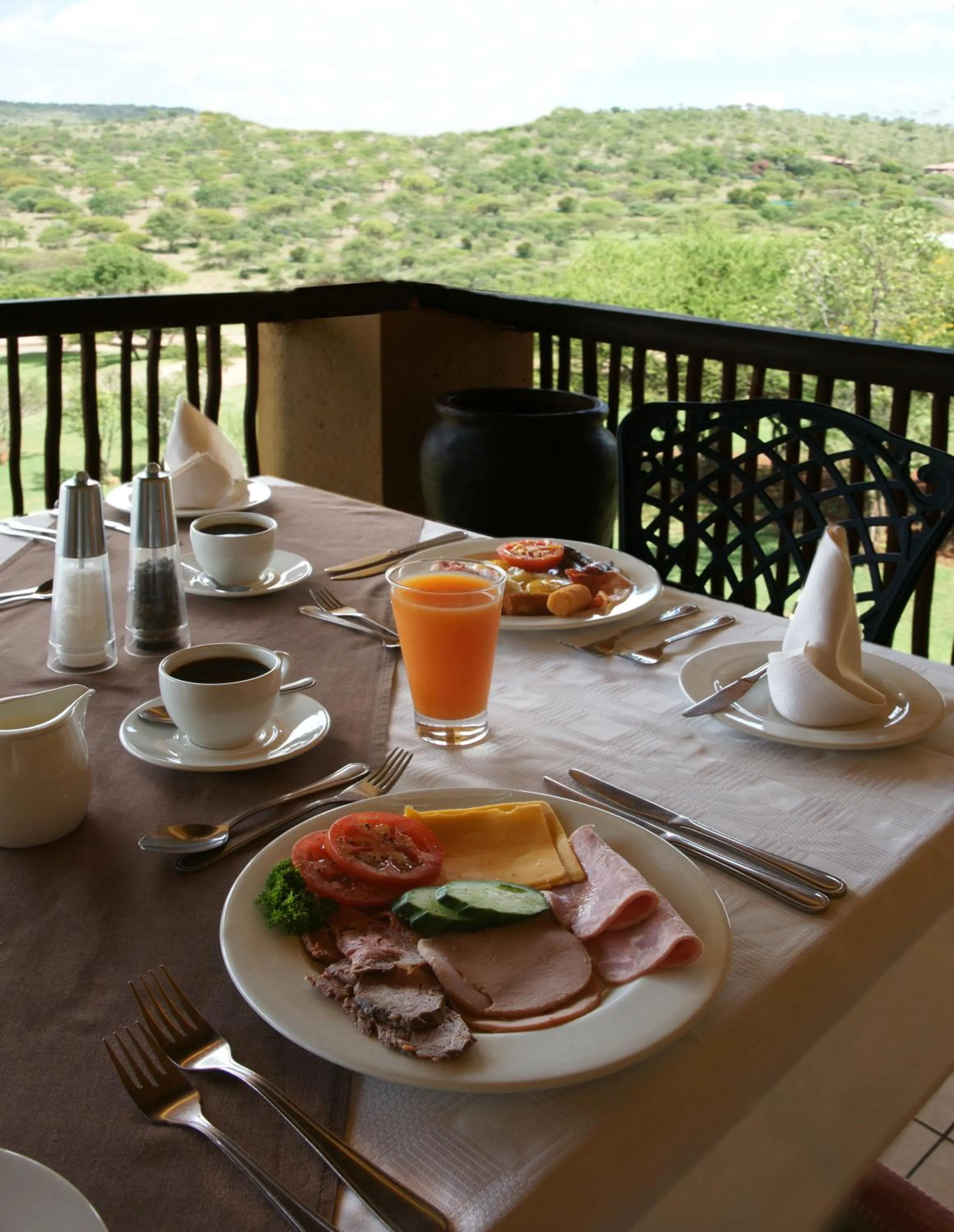 Restaurant/places to eat in Hannah Game Lodge