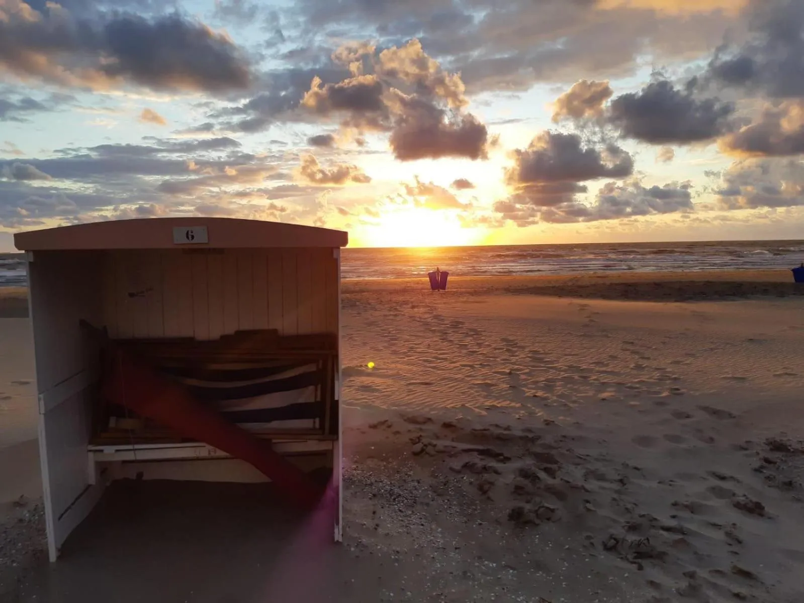 Beach in Bed and Breakfast Kik en Bun