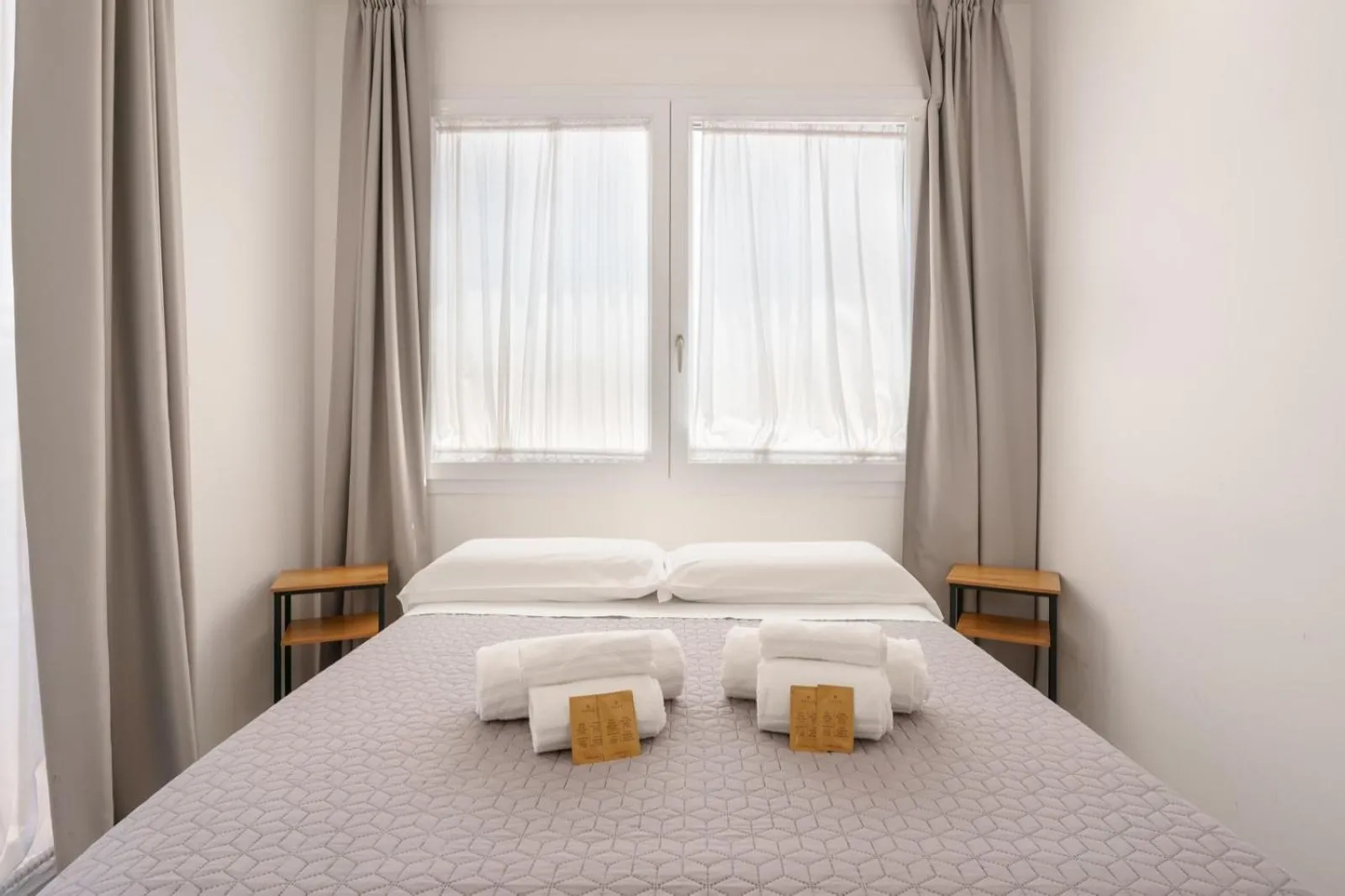 Bed in Lumiere Rooms - Eja Sardinia