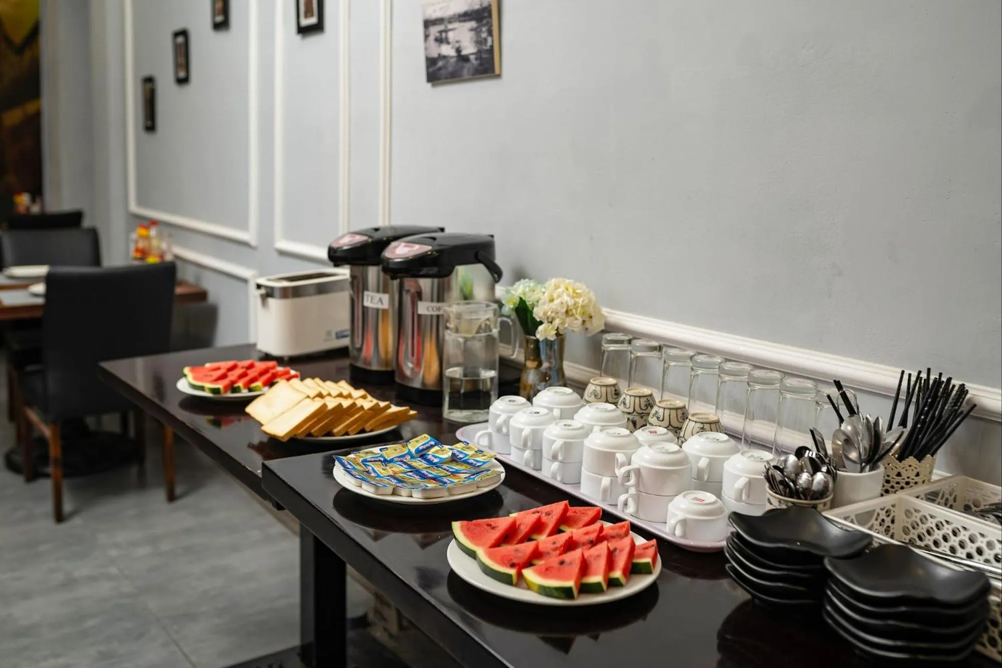 Coffee/tea facilities in Sonata Premier Hotel & Spa