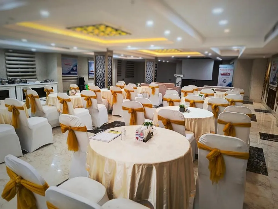 Banquet/Function facilities in LUXUS INN