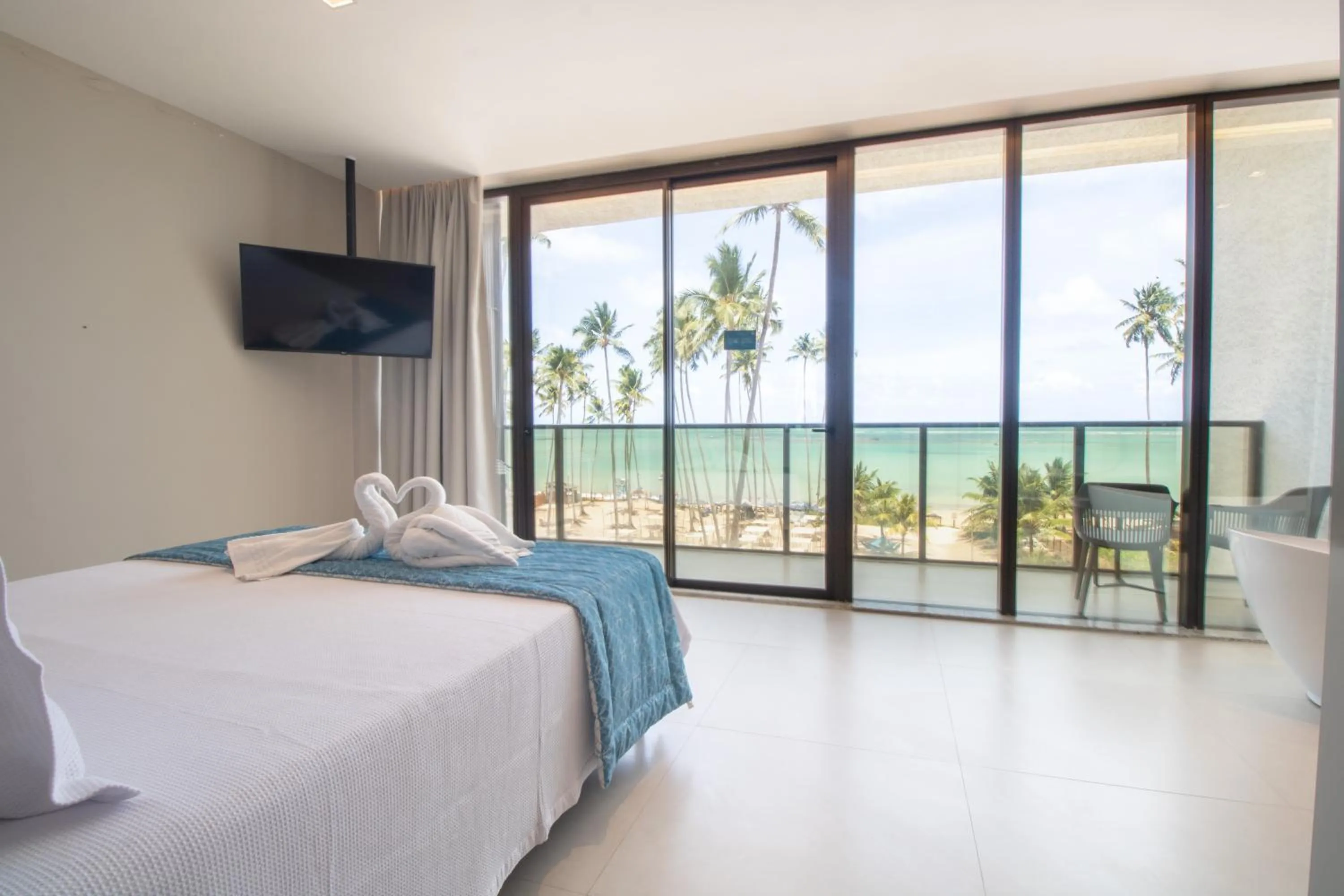 View (from property/room), Bed in Maceio Mar Resort All Inclusive