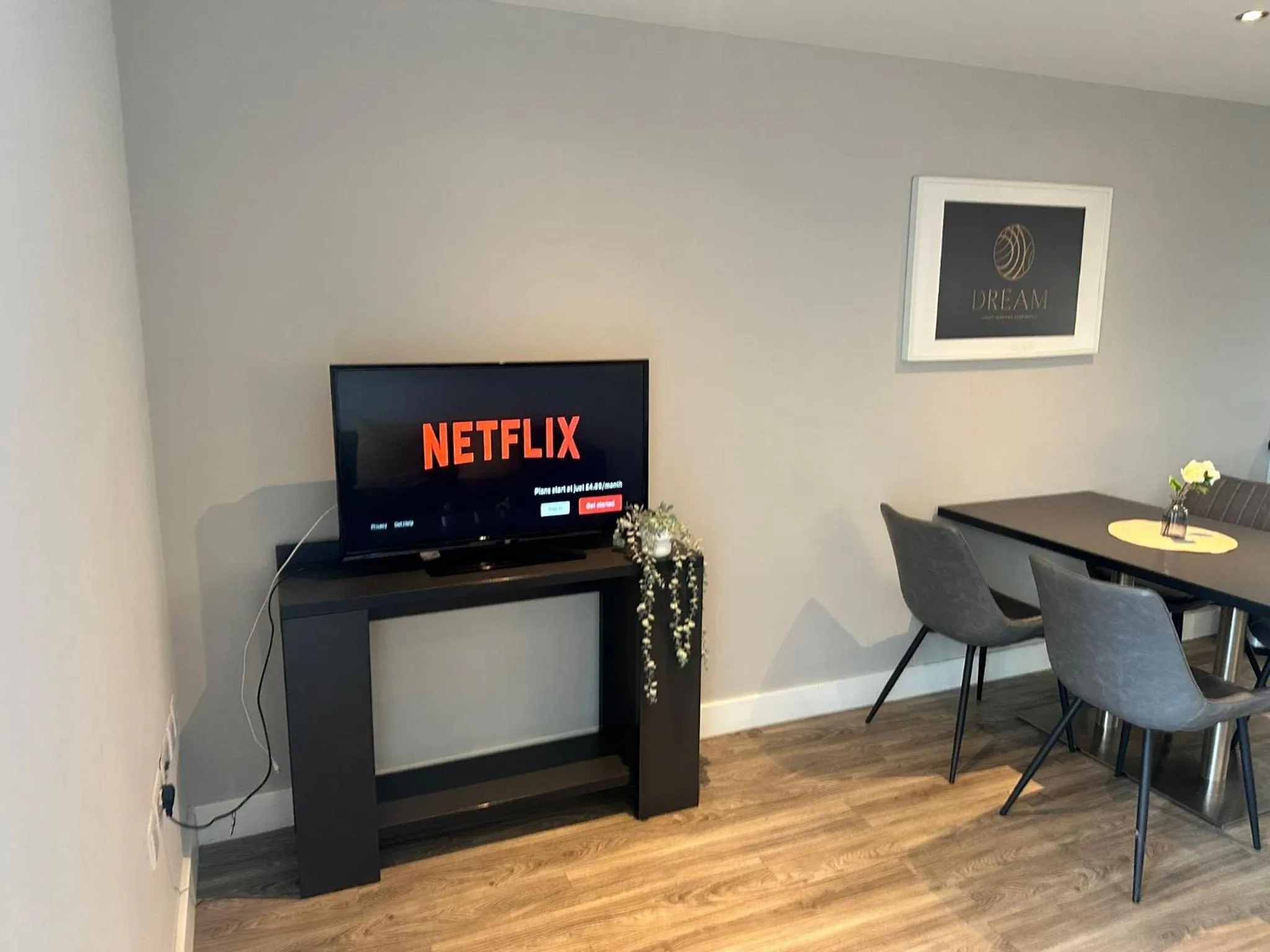 TV and multimedia in Obel Apartments by Beehosting